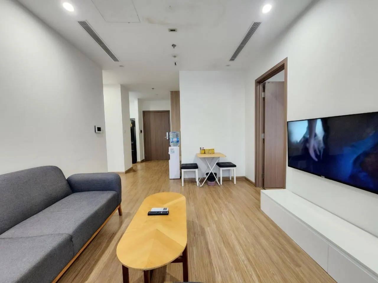 Communal lounge/ TV room in Vinhomes Skylake