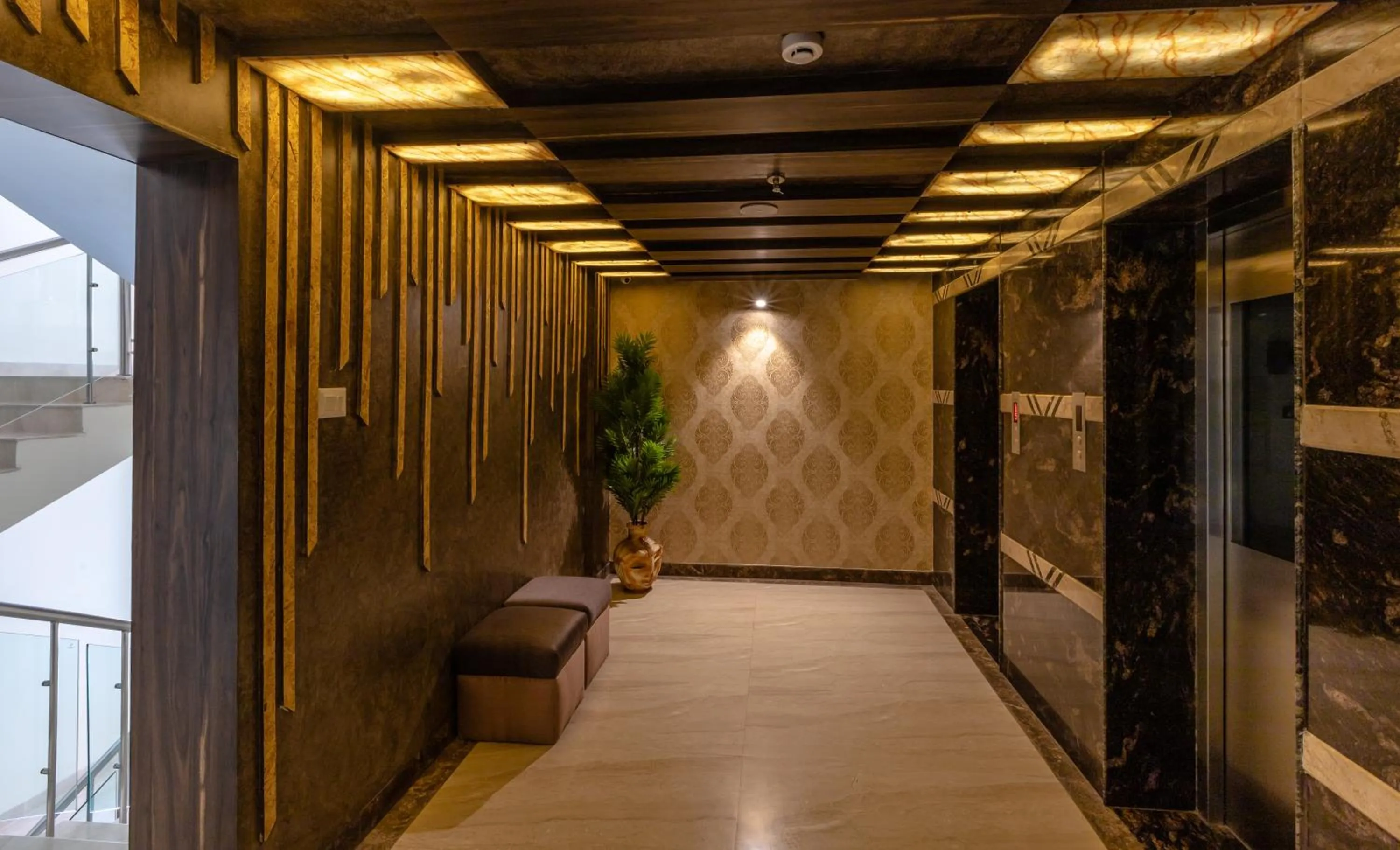 Restaurant/places to eat in The Piku's Inn