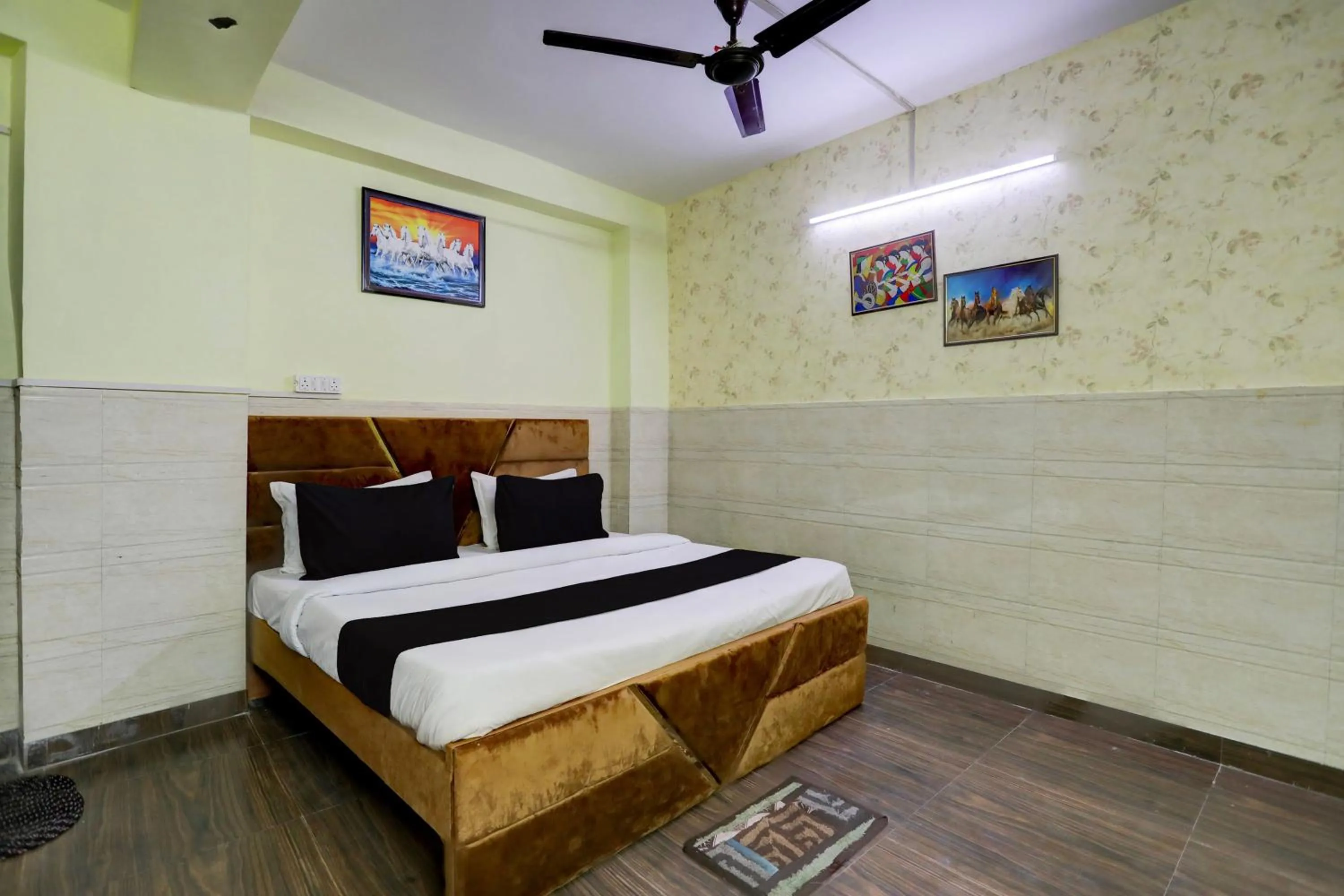 Bedroom, Bed in Hotel O vista 18 inn