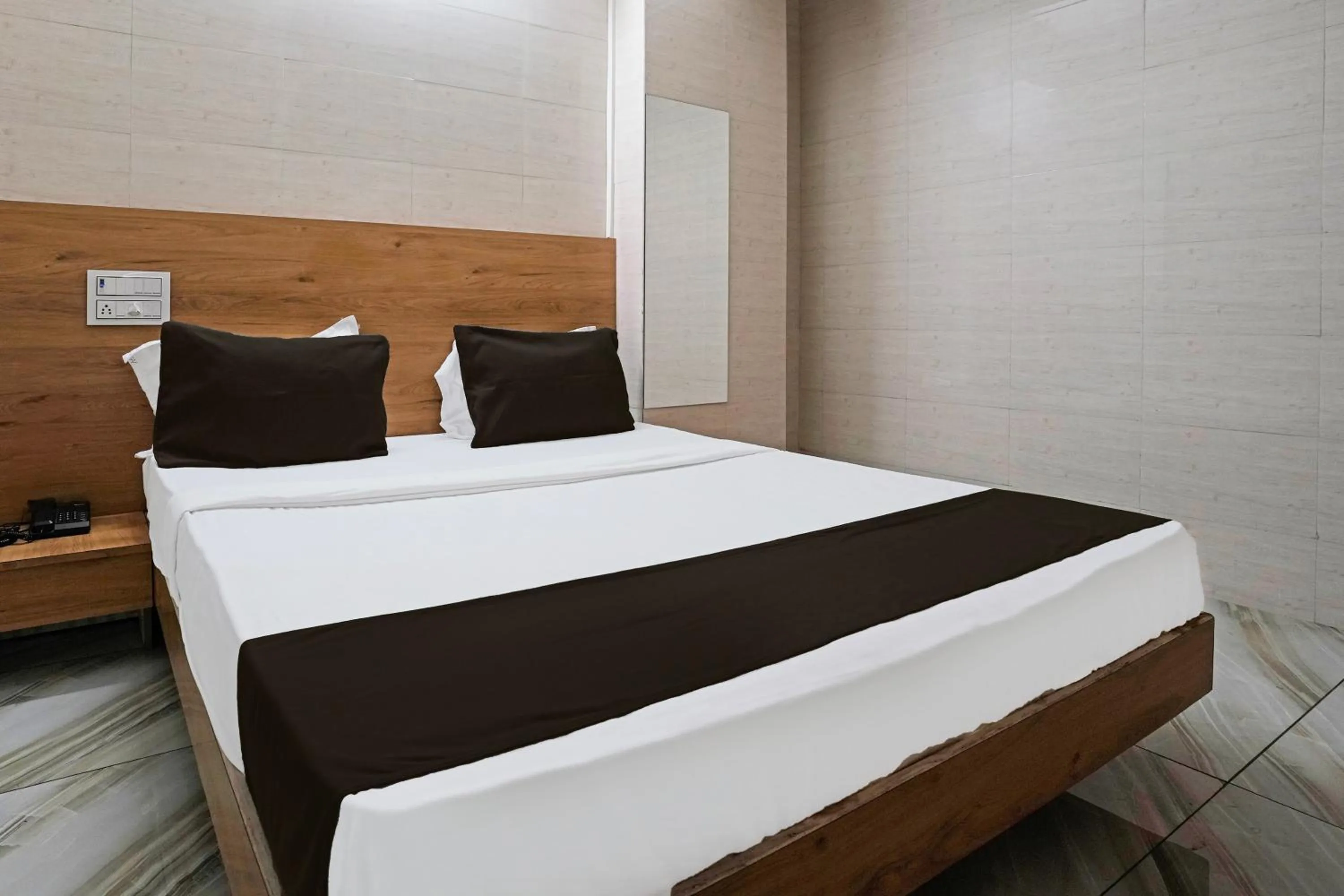 Bedroom, Bed in Super Hotel O H.R.KING HOTEL