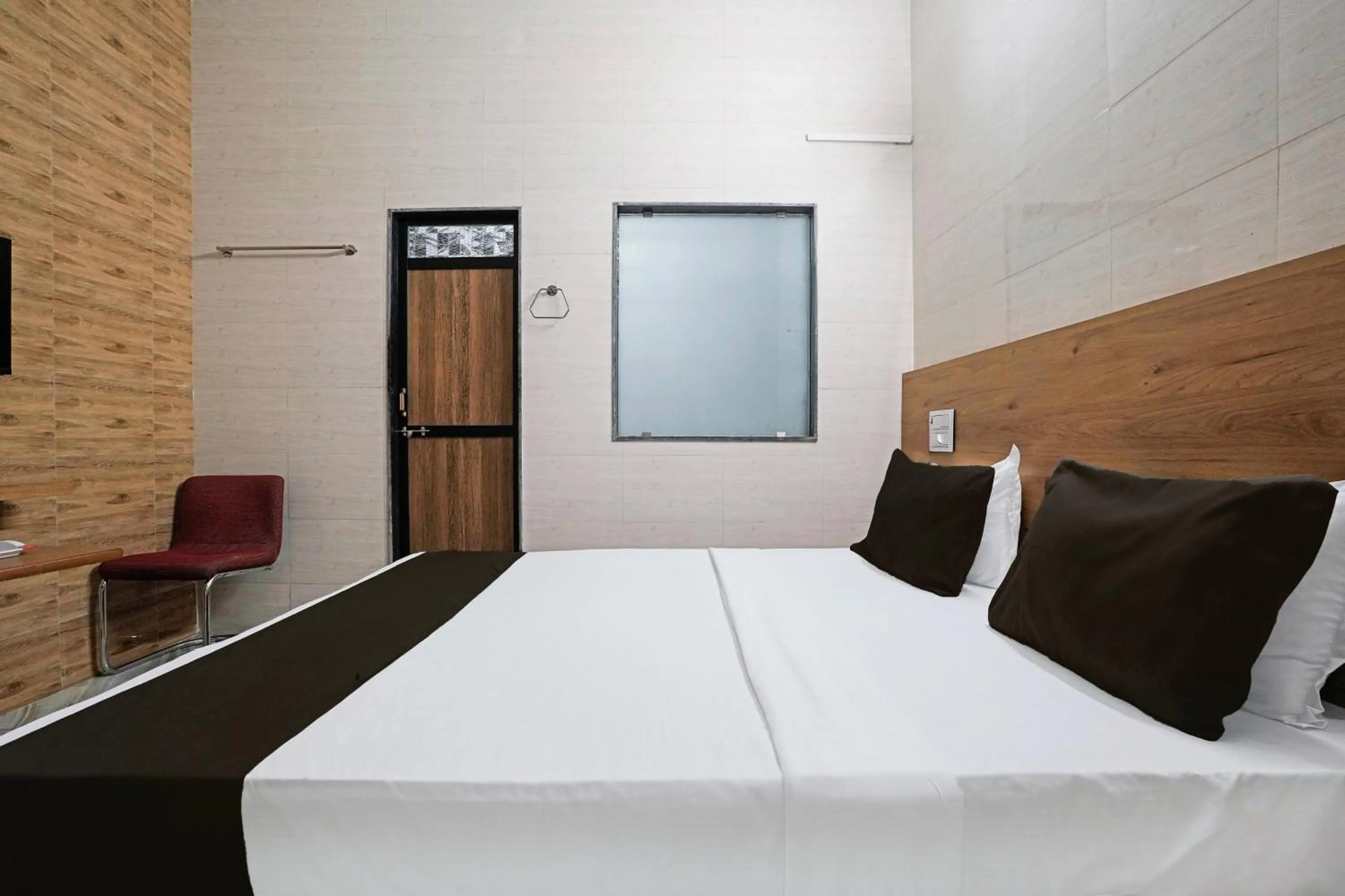 Bedroom, Bed in Super Hotel O H.R.KING HOTEL