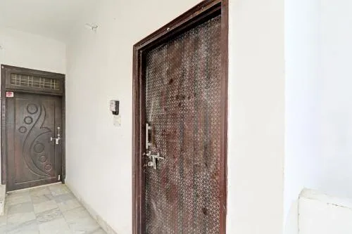 Hotel O Jankipuram Paradise Hotel