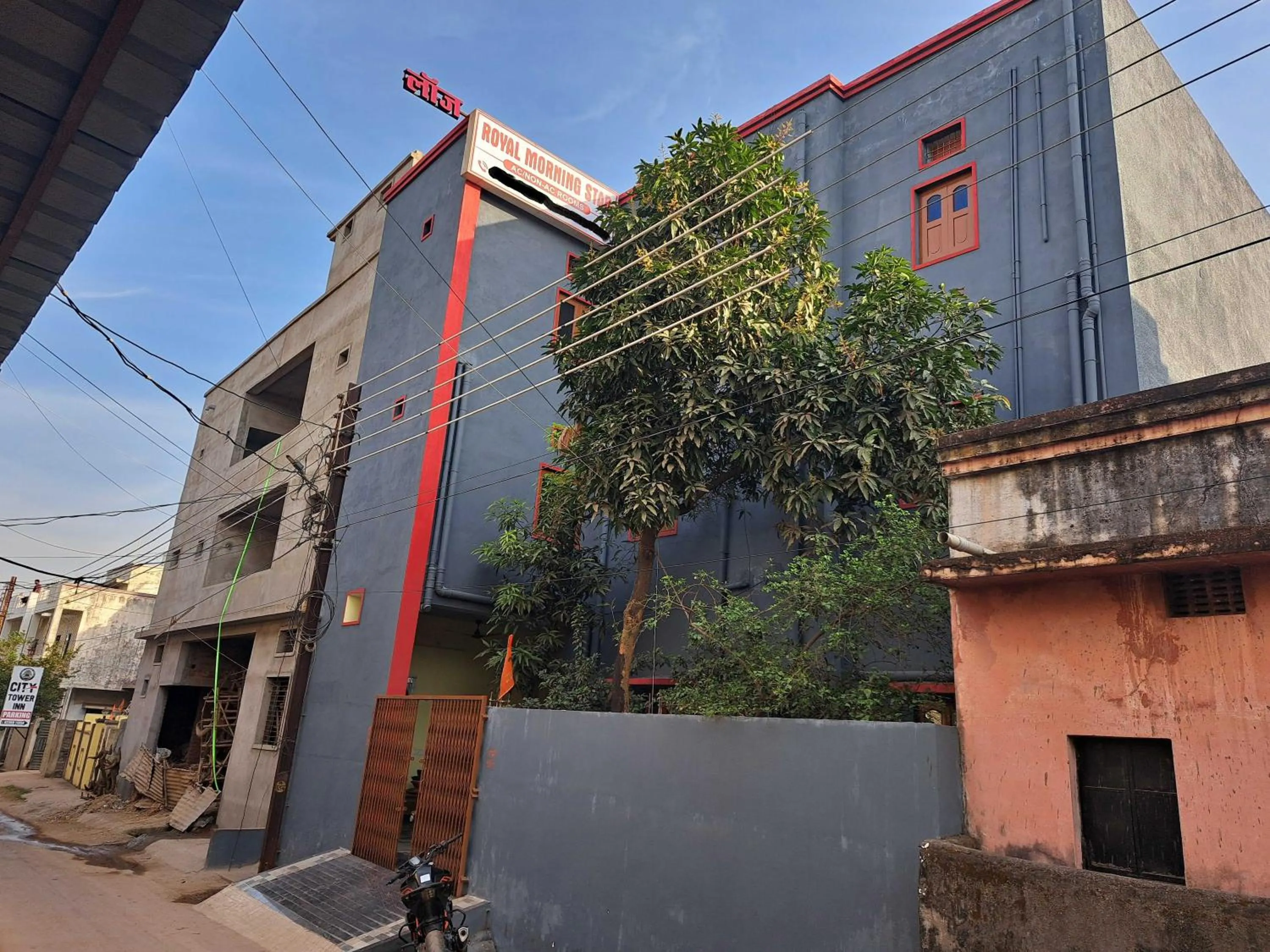 Facade/entrance in Hotel O Royal Morning Star
