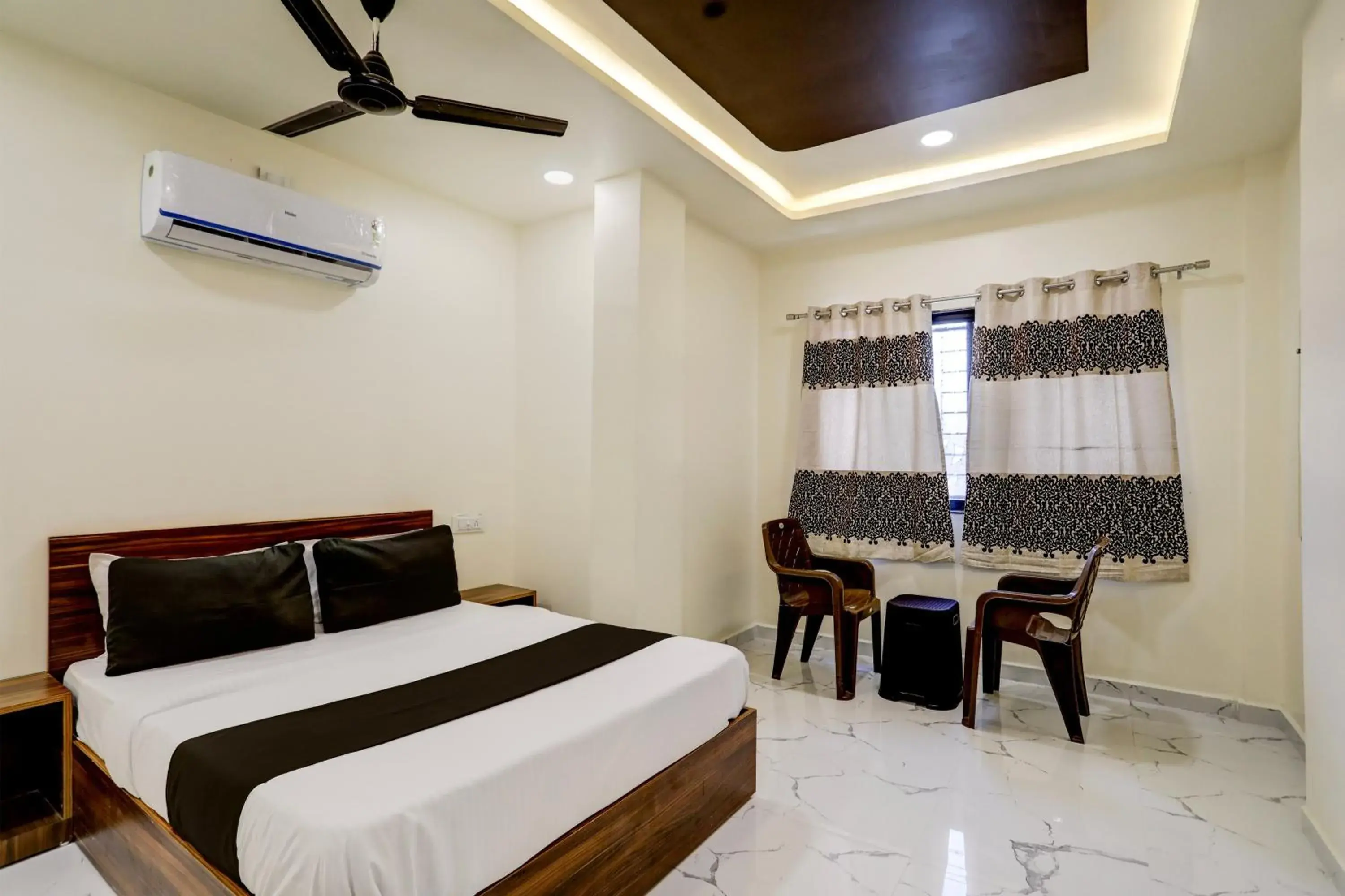 Bedroom, Bed in Hotel O highway blues Bedroom, Bed in Hotel O highway blues