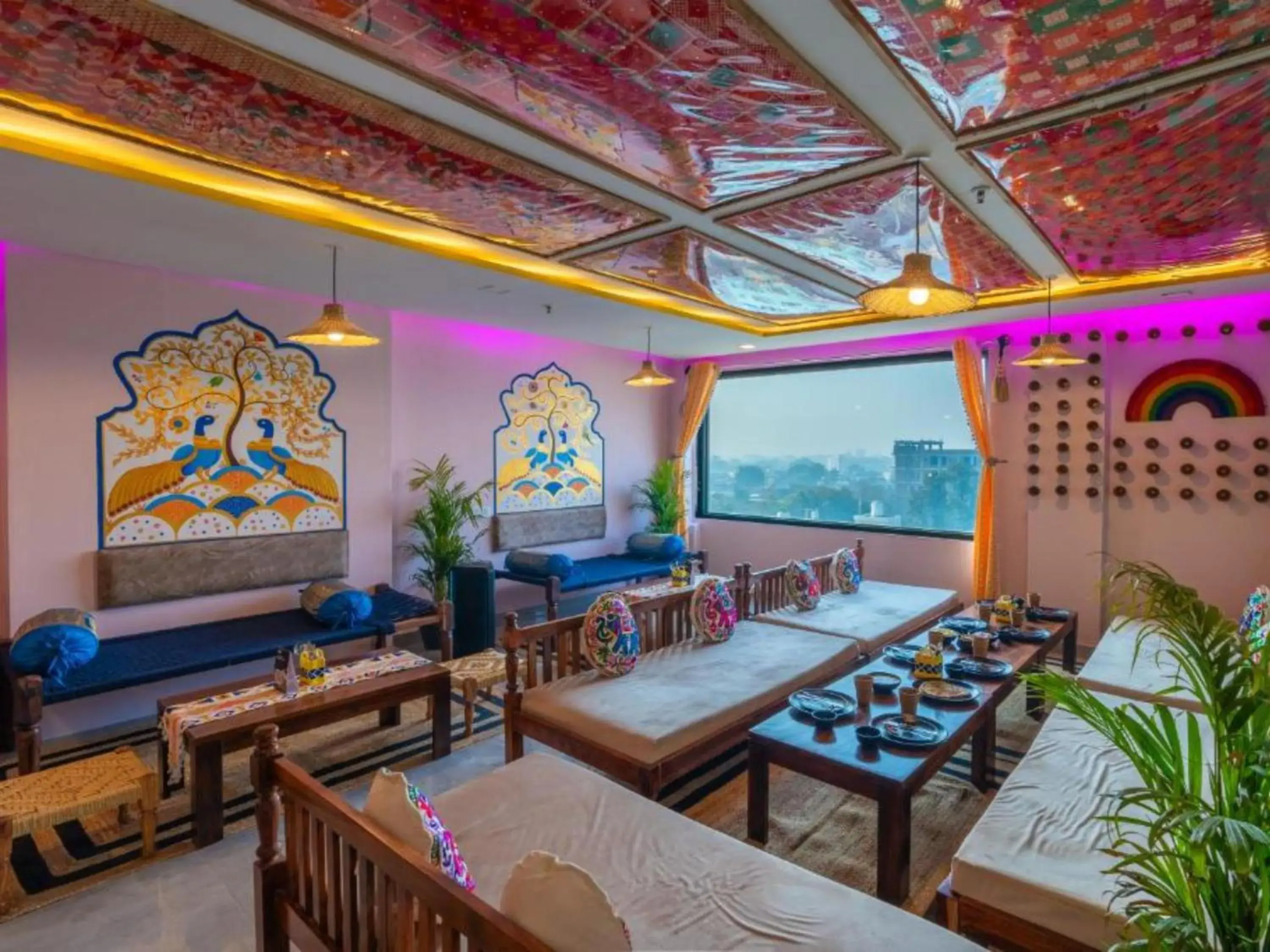 Restaurant/places to eat in The Hosteller Amritsar, Near Golden Temple Restaurant/places to eat in The Hosteller Amritsar, Near Golden Temple