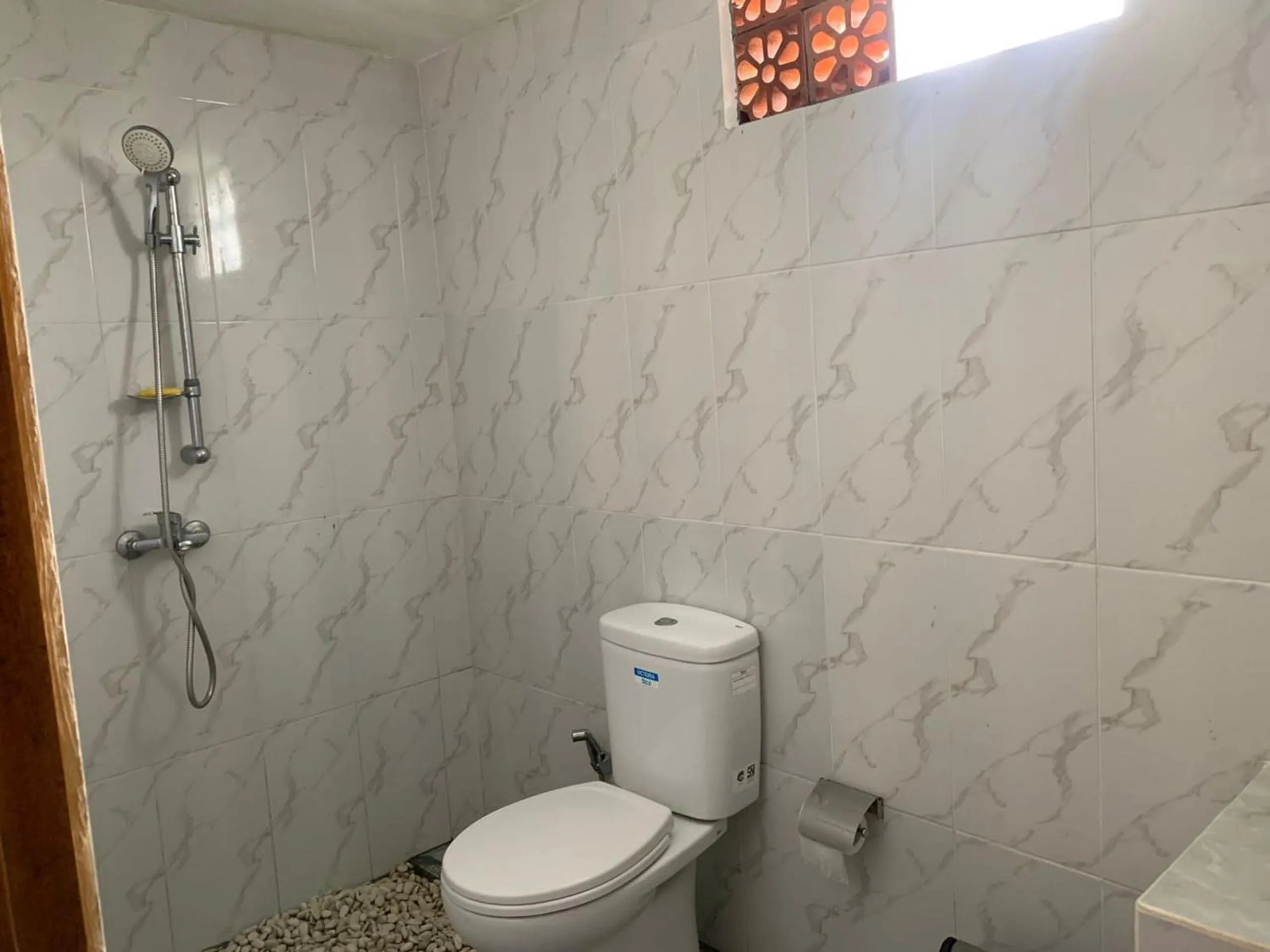 Bathroom in Belvilla Serene Paradise Resort Batur Hot Spring