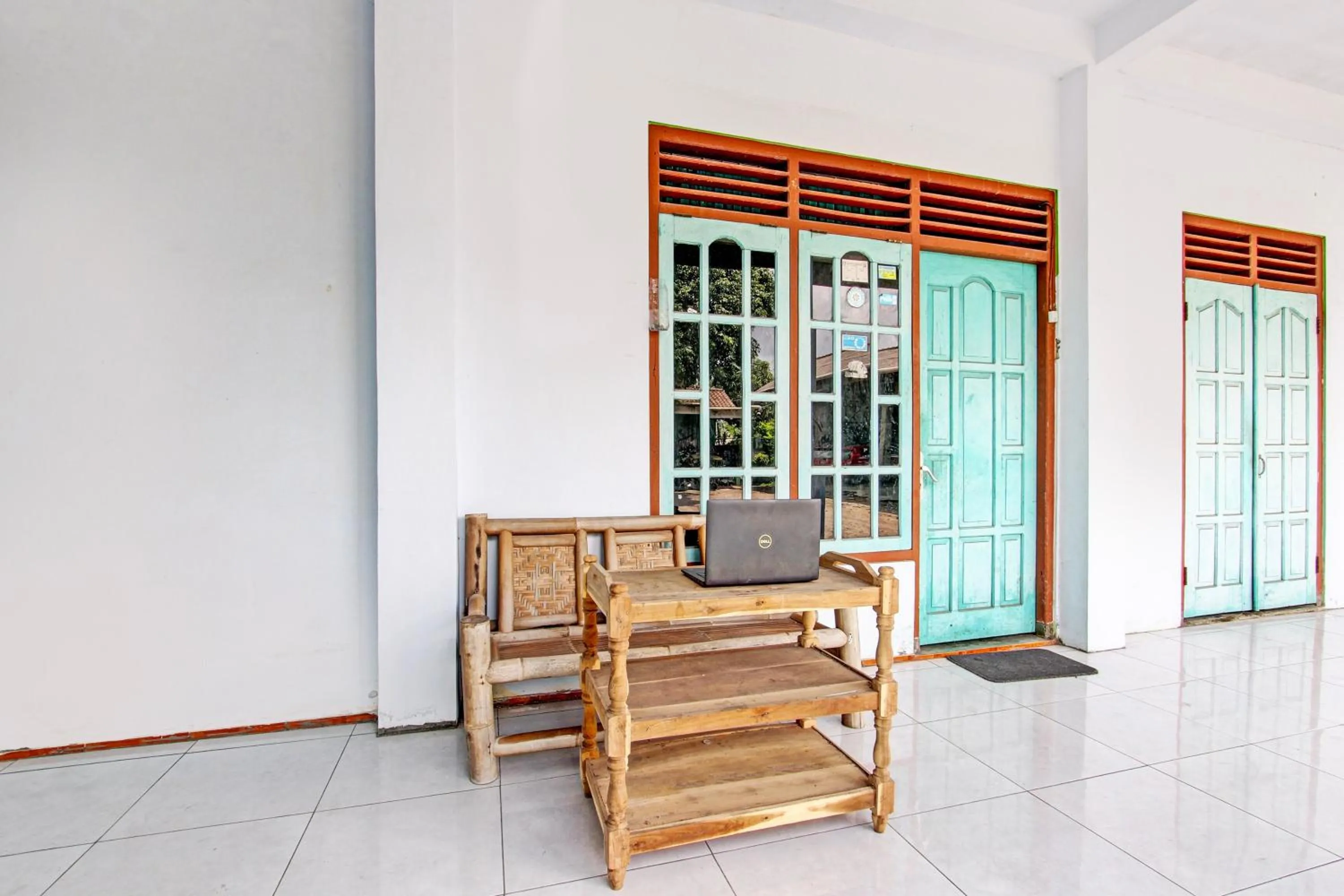 Lobby or reception in SPOT ON 93596 Pondok Wisata Pesona Asri