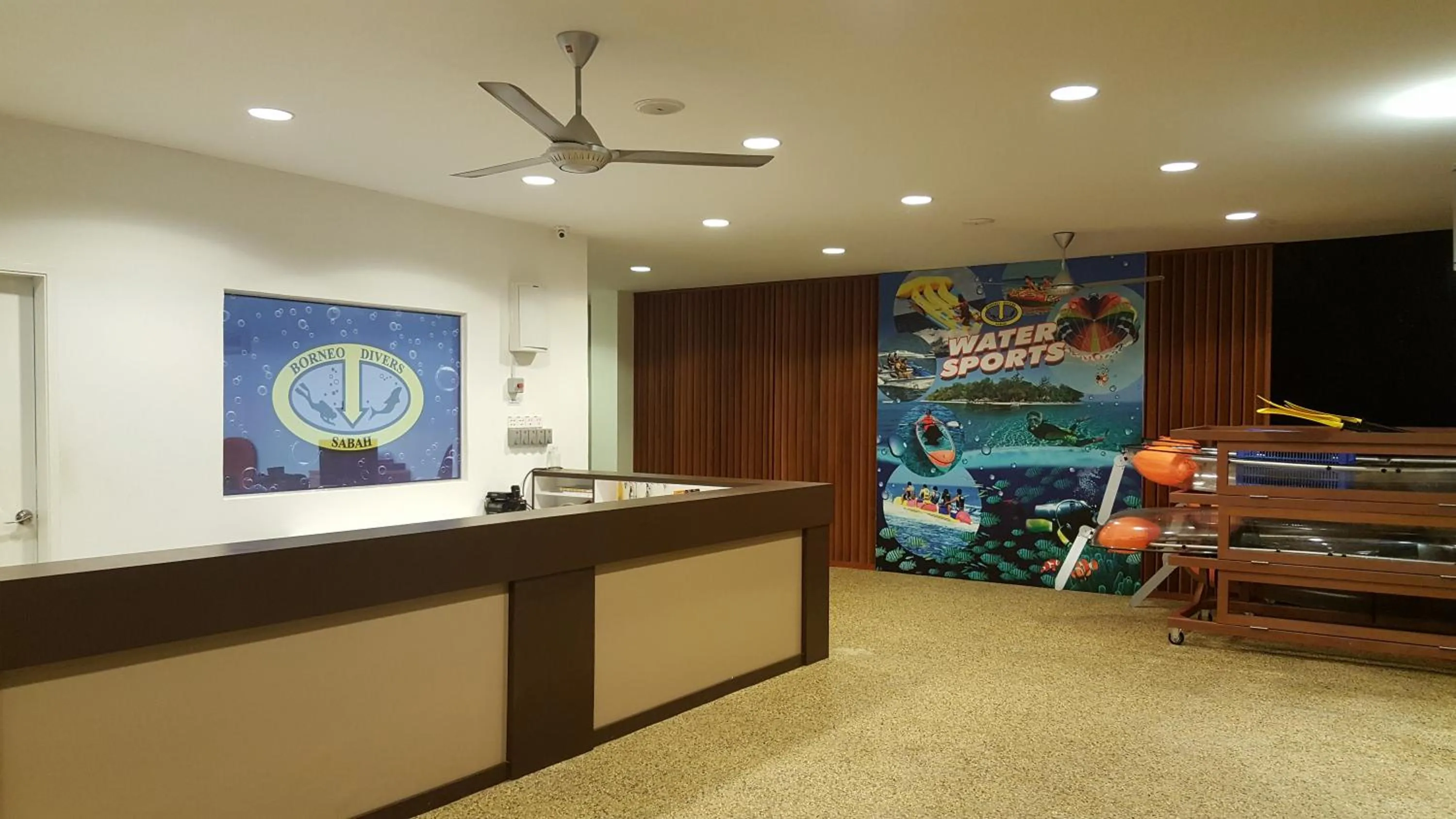 Property building in Mamutik Island Lodge