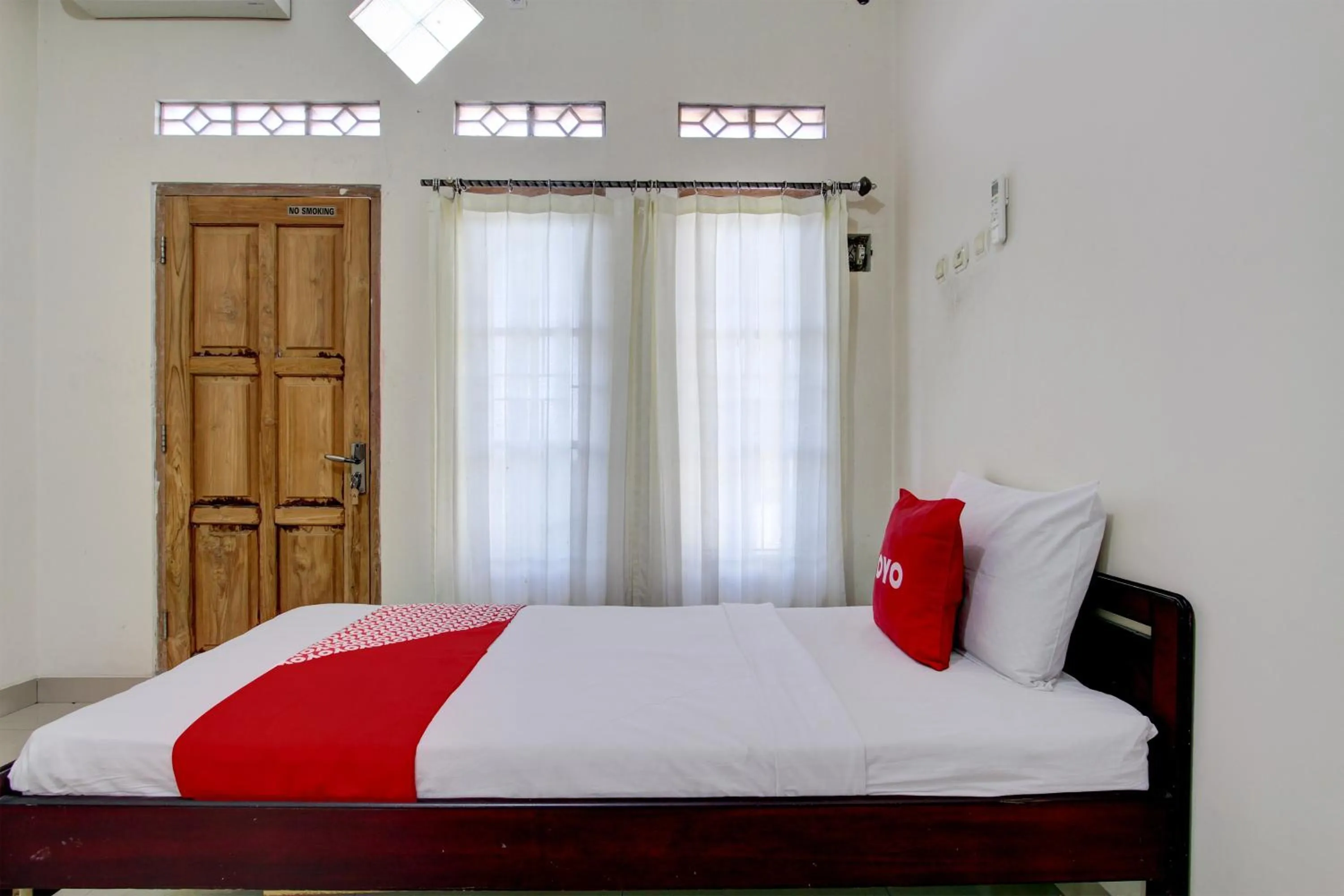 Bedroom in OYO 93600 Barong Ijo Homestay Syariah