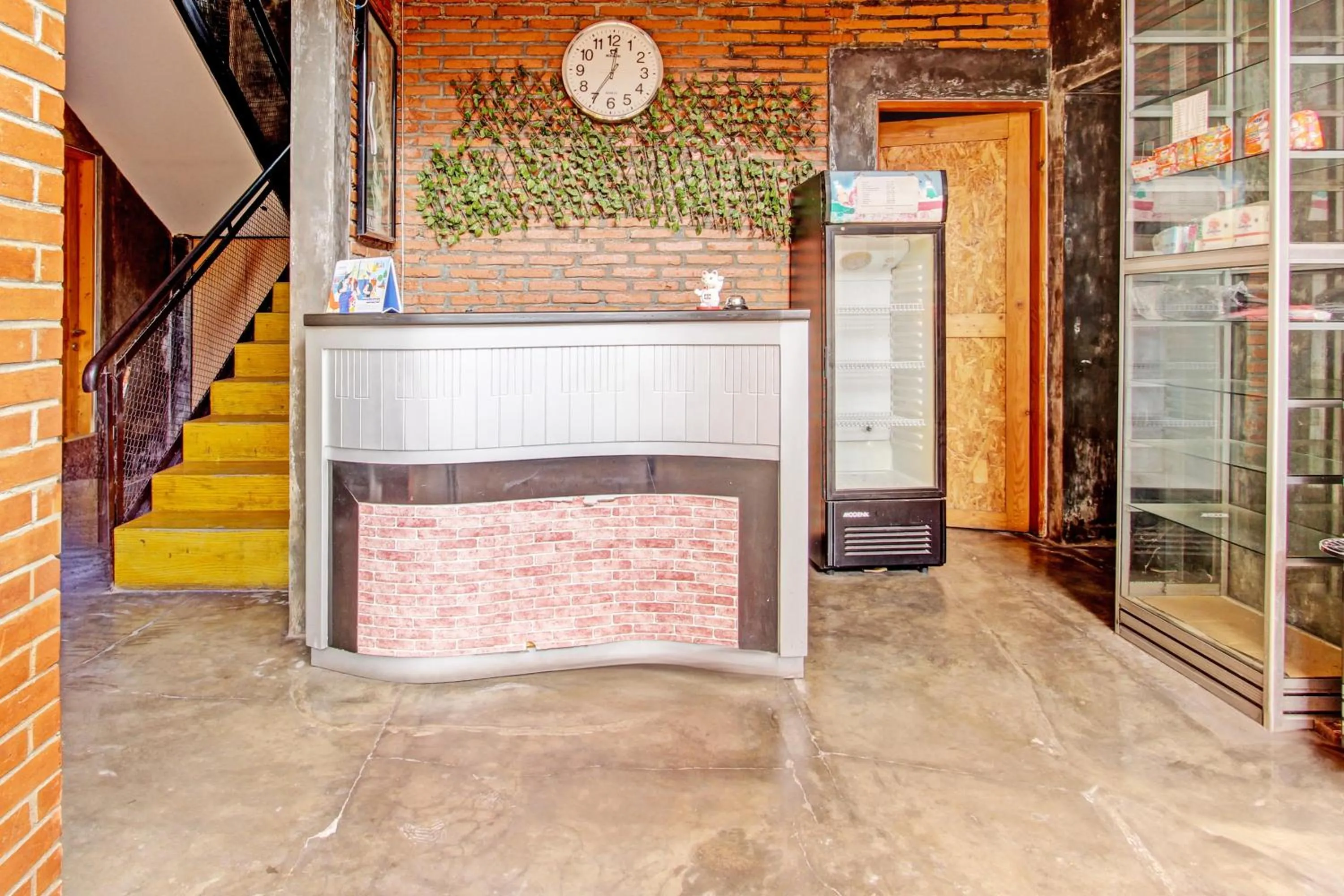 Lobby or reception in Hotel O Penak Malioboro Bunk Bed