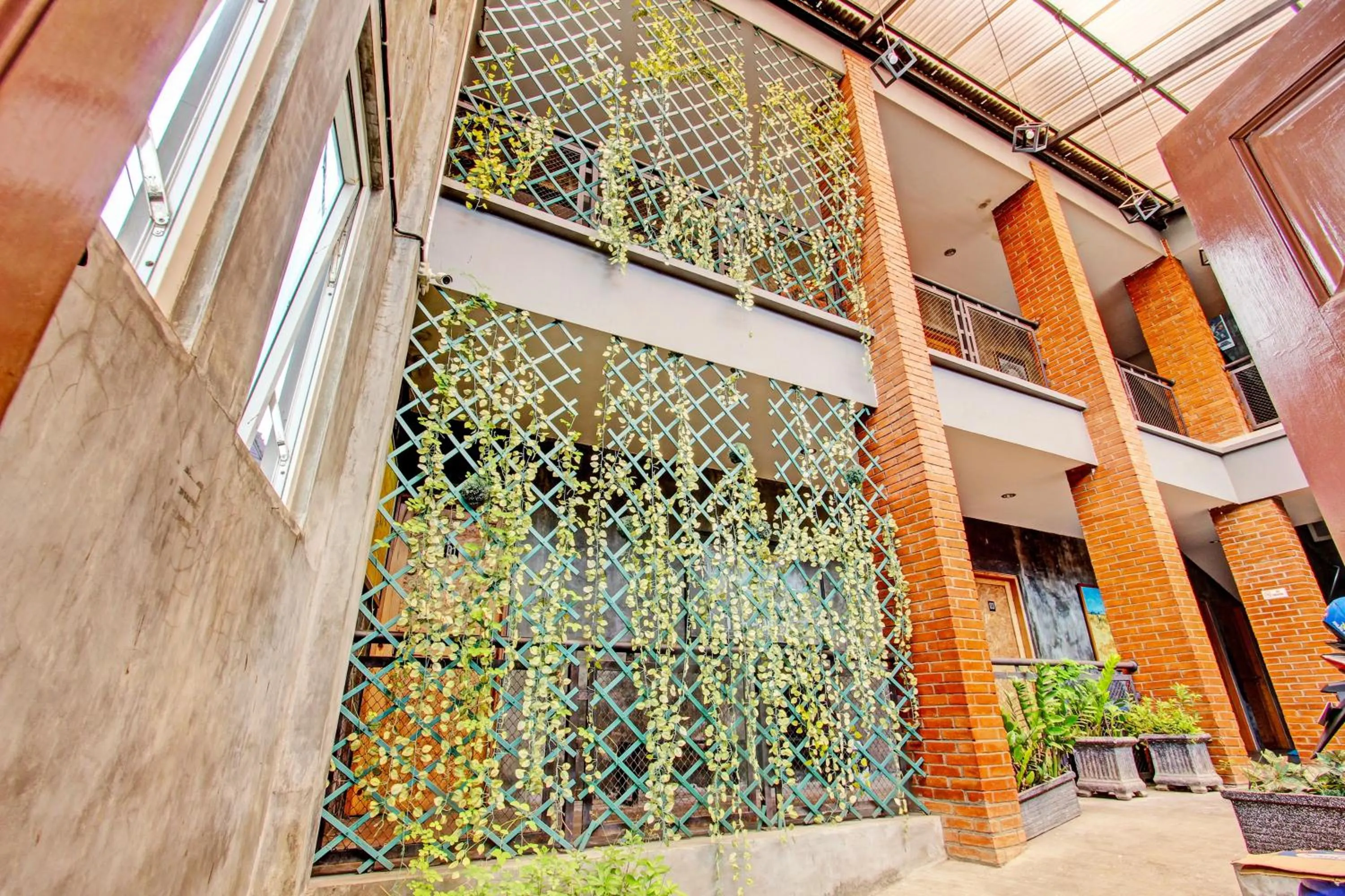 Facade/entrance in Hotel O Penak Malioboro Bunk Bed
