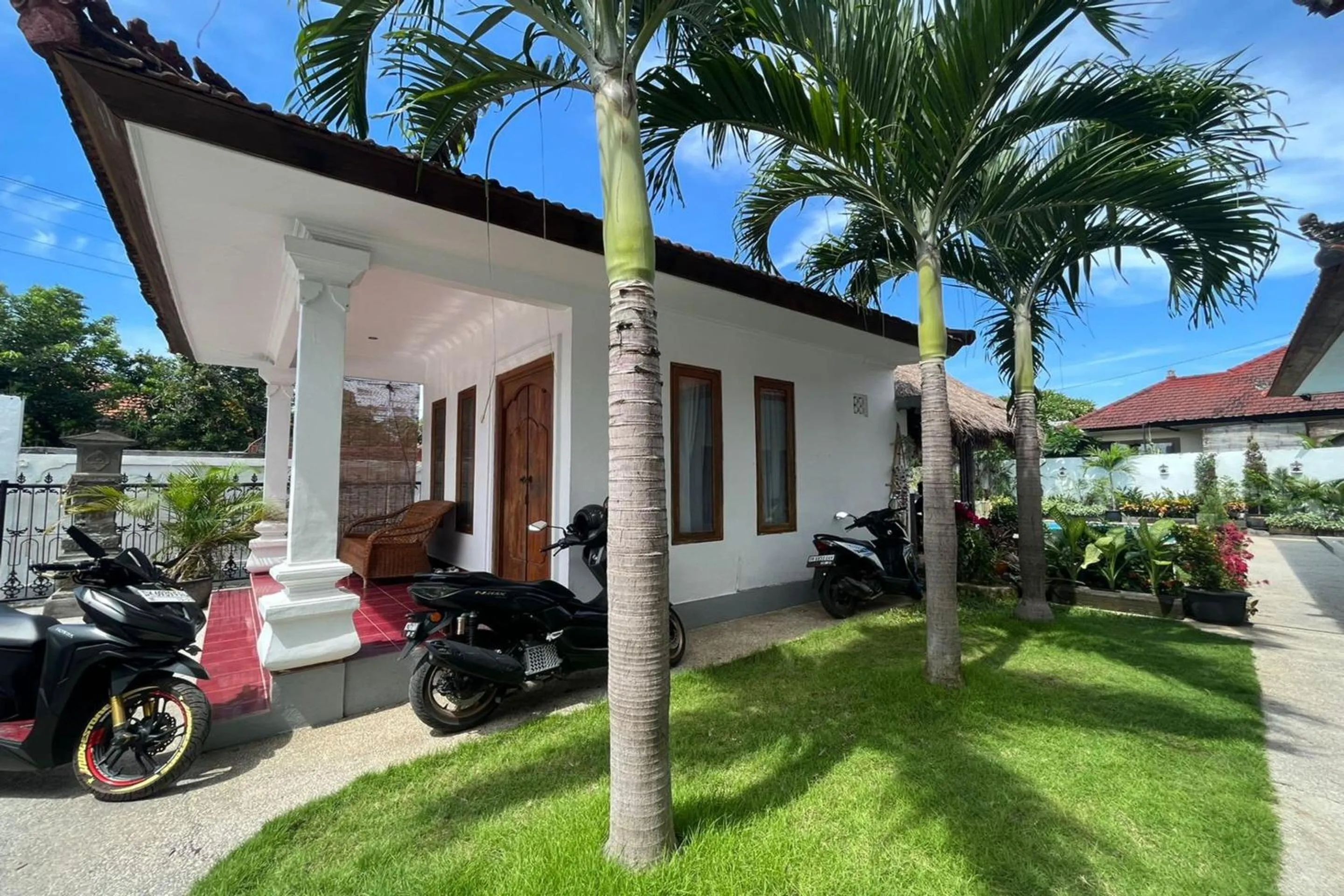 Facade/entrance in Belvilla Pleasant Seaside Lovina Beach