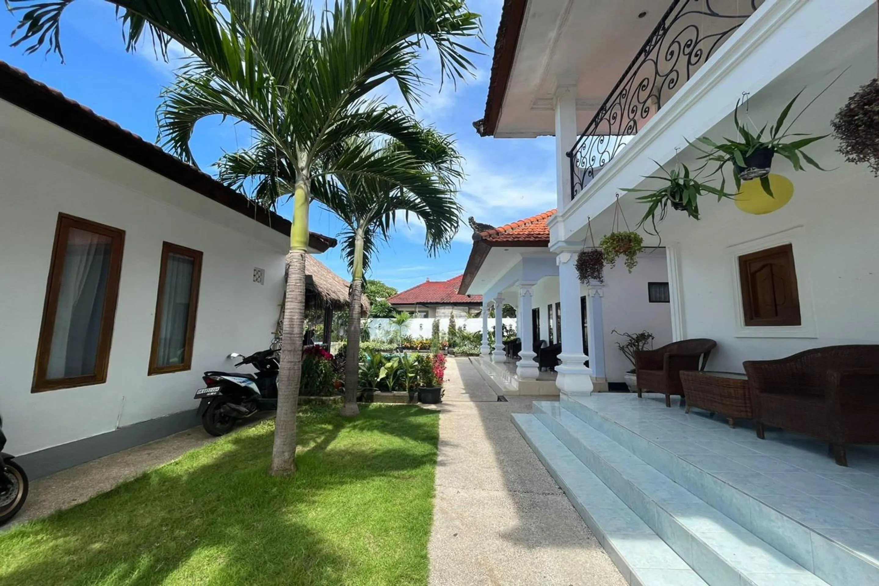Facade/entrance in Belvilla Pleasant Seaside Lovina Beach