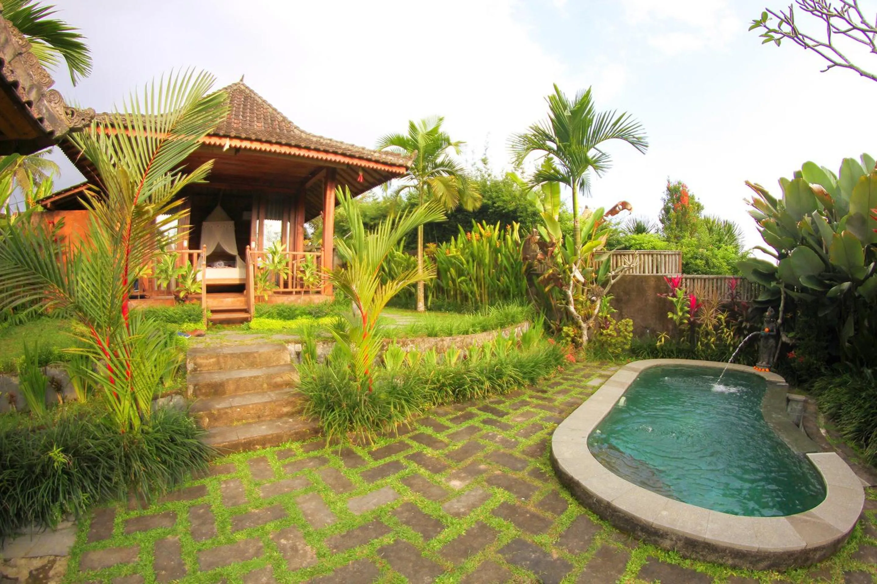 Swimming pool in Belvilla Moksha Ceking Rice TerraceNearUbud Jungle Swing