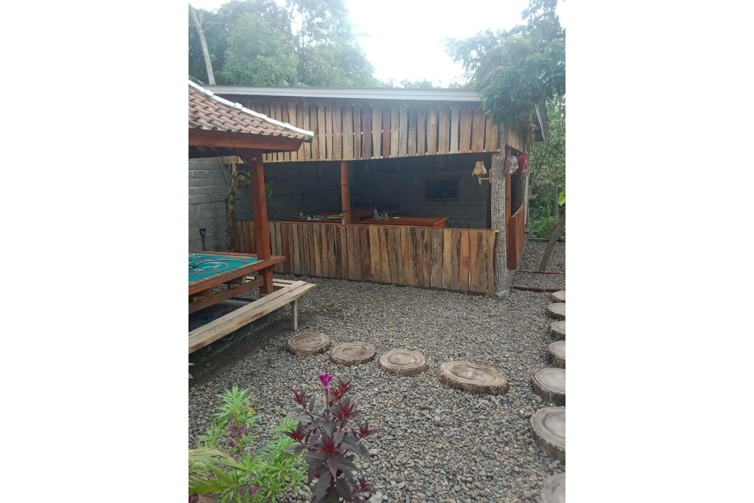 Lobby or reception in Hotel O Avocado Homestay