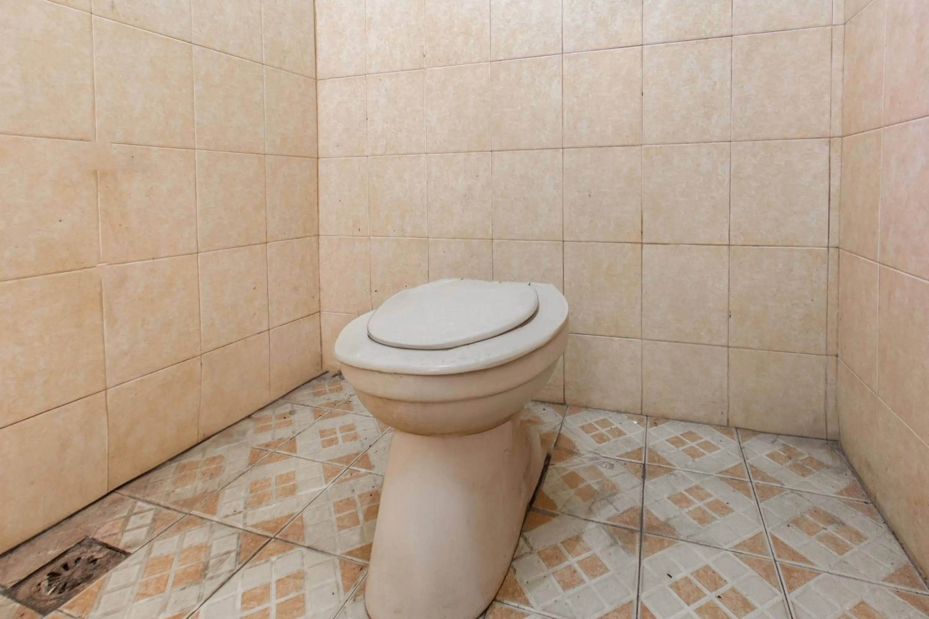 Bathroom in Hotel O Kaila Guesthouse