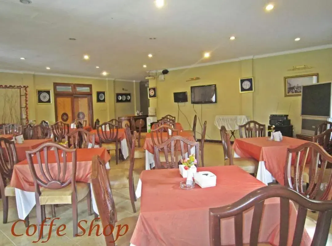 Restaurant/places to eat in Resort Prima Cisarua Restaurant/places to eat in Resort Prima Cisarua