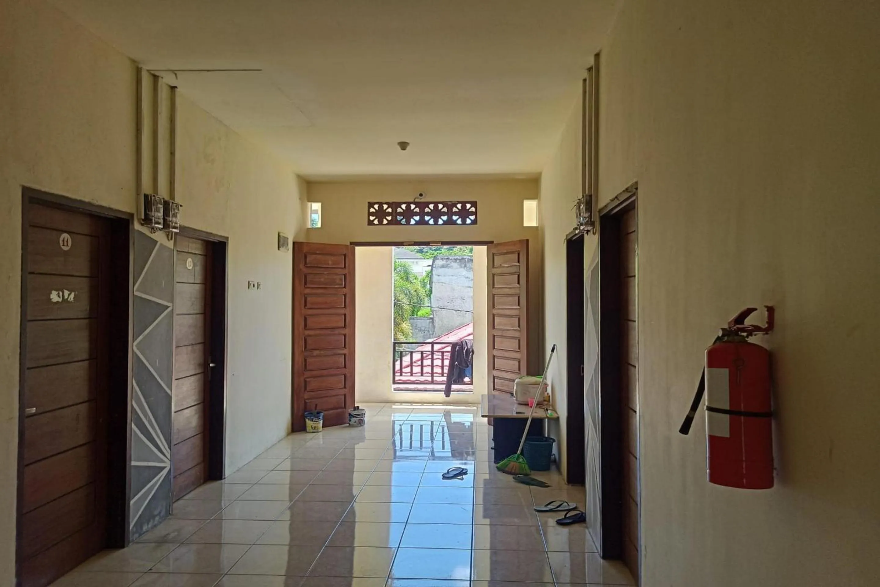 Lobby or reception in Hotel O Pondok Baruga 777 Near Sarewo Musik Studio Kendari