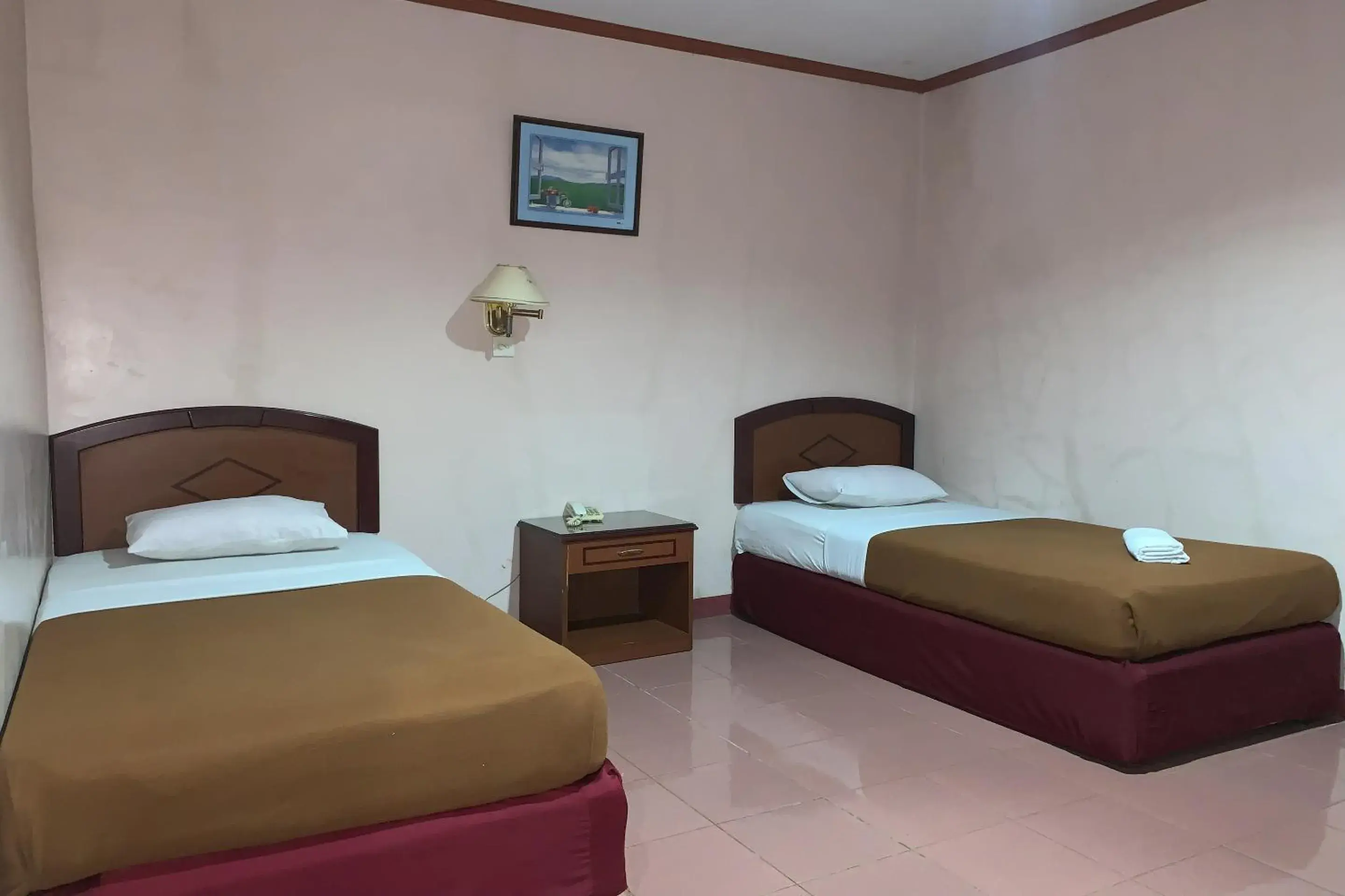 Bedroom, Bed in Hotel O Pondok Baruga 777 Near Sarewo Musik Studio Kendari Bedroom, Bed in Hotel O Pondok Baruga 777 Near Sarewo Musik Studio Kendari