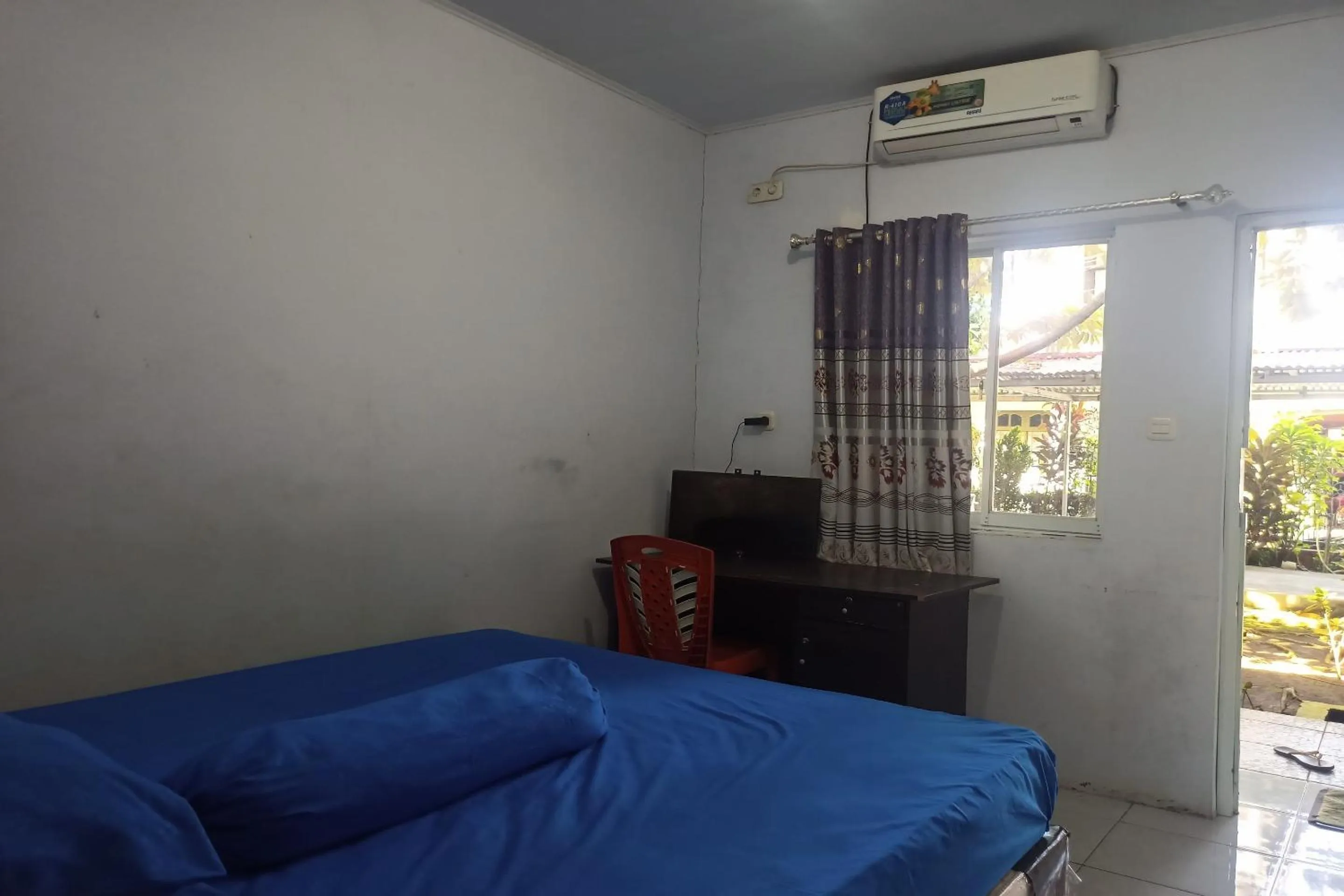 Bedroom in Hotel O Pondok Baruga 777 Near Sarewo Musik Studio Kendari