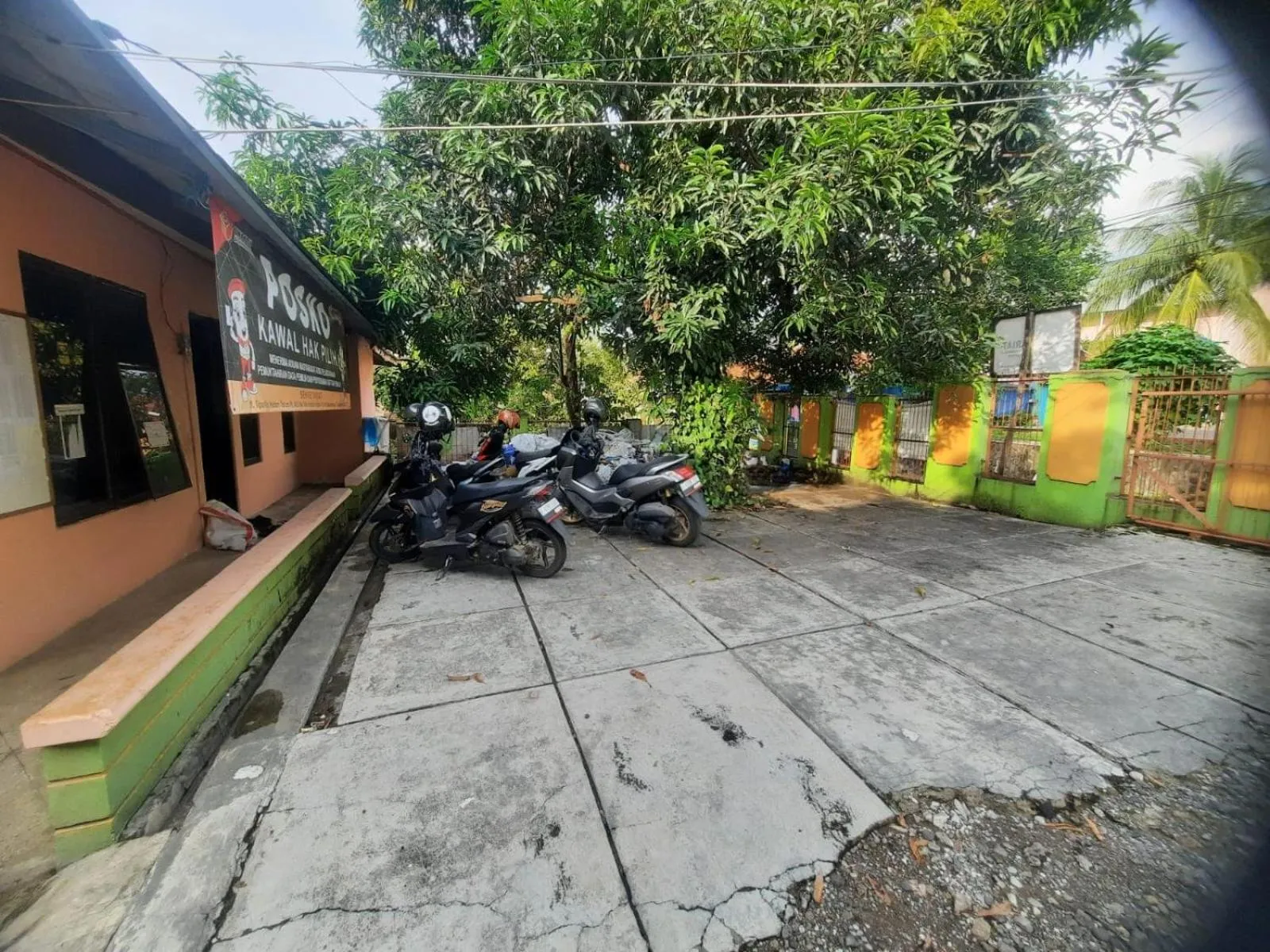 Lobby or reception in Hotel O Home Stay Syariah Habibie