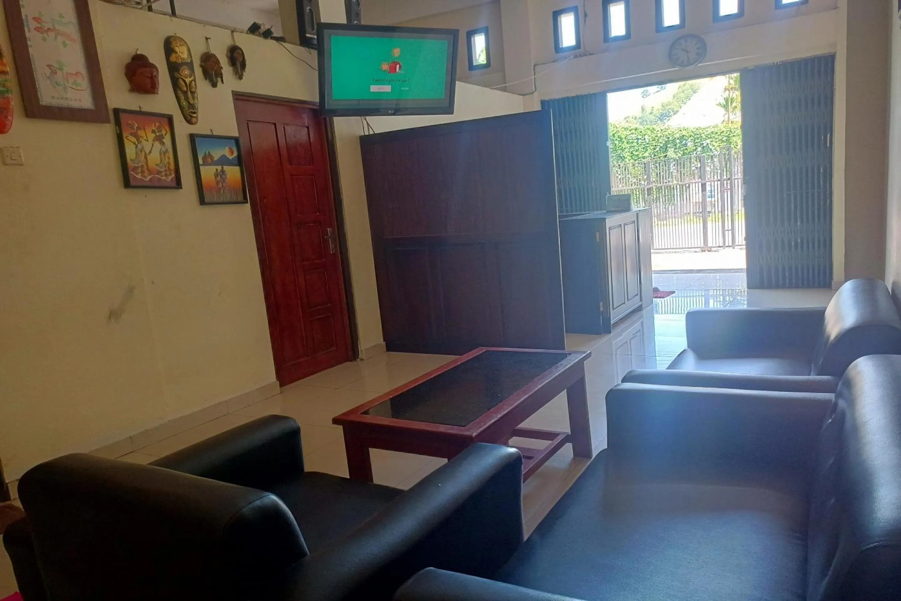 Lobby or reception in Hotel O Homestay Purirano