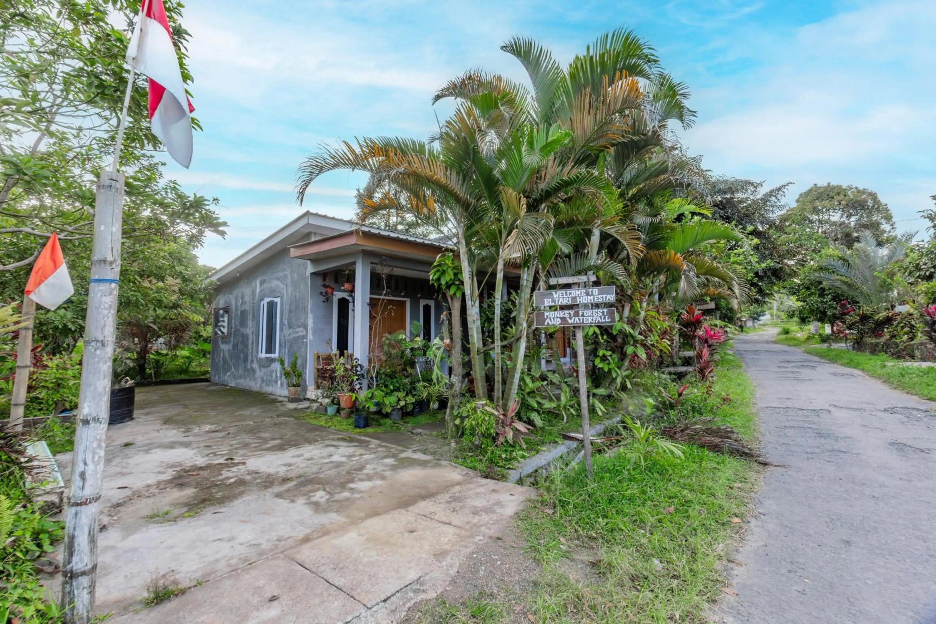 Garden in Hotel O Lestari Homestay