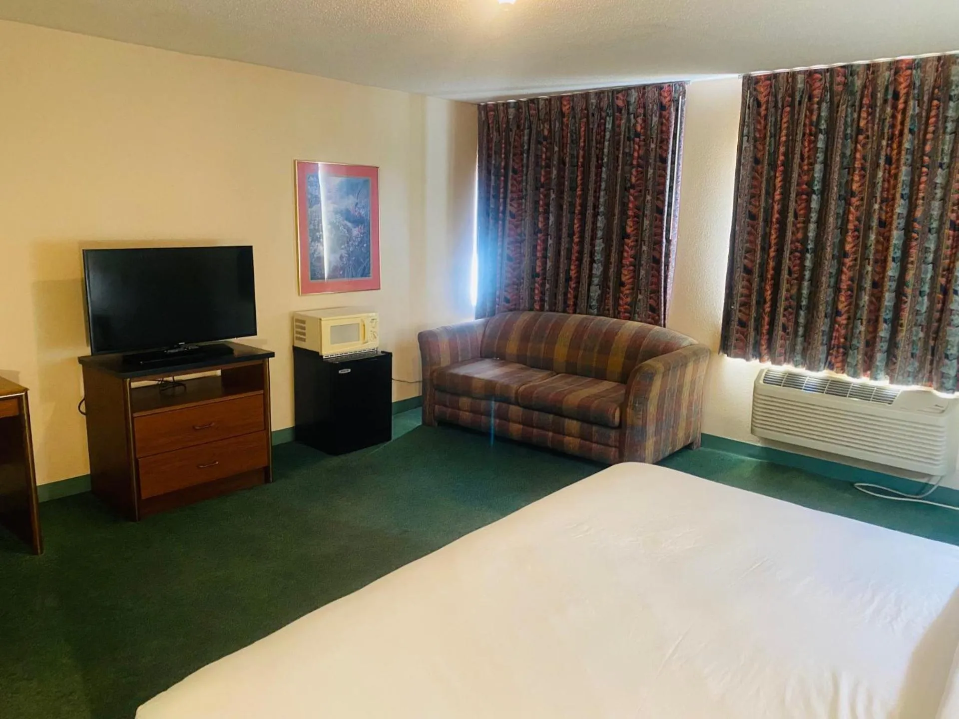 View (from property/room) in Norwood Inn Statefair Grounds