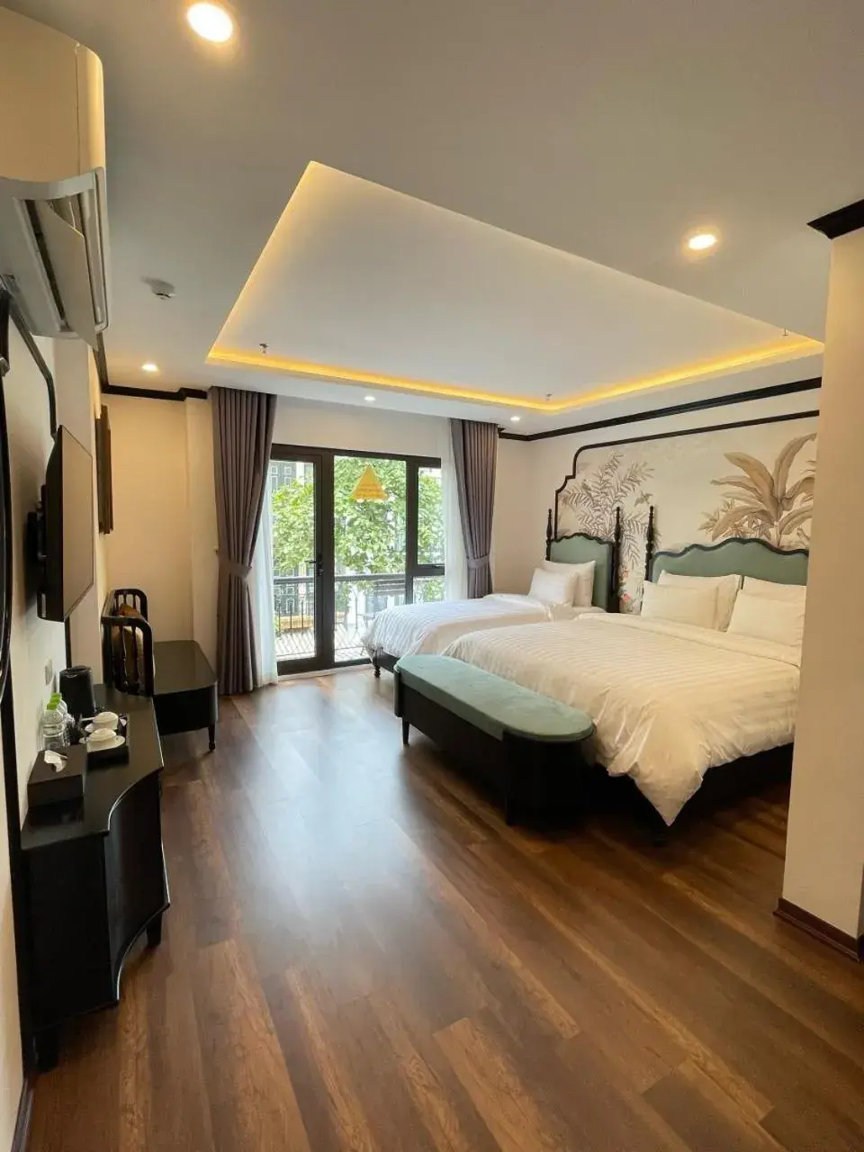 View (from property/room), Bed in Aquarius Premium Hotel View (from property/room), Bed in Aquarius Premium Hotel