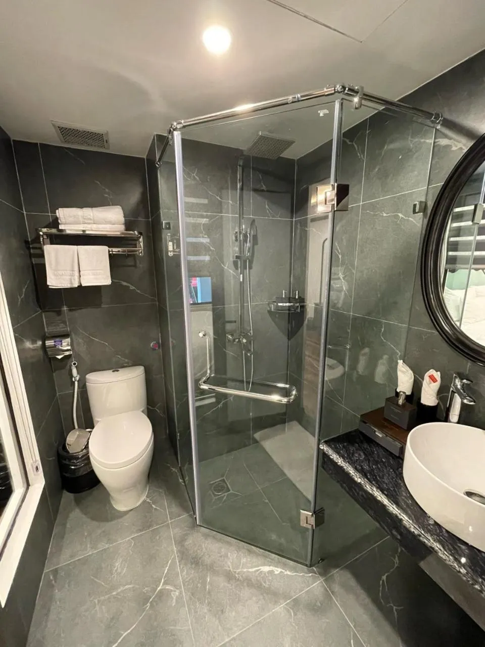 Bathroom in Aquarius Premium Hotel