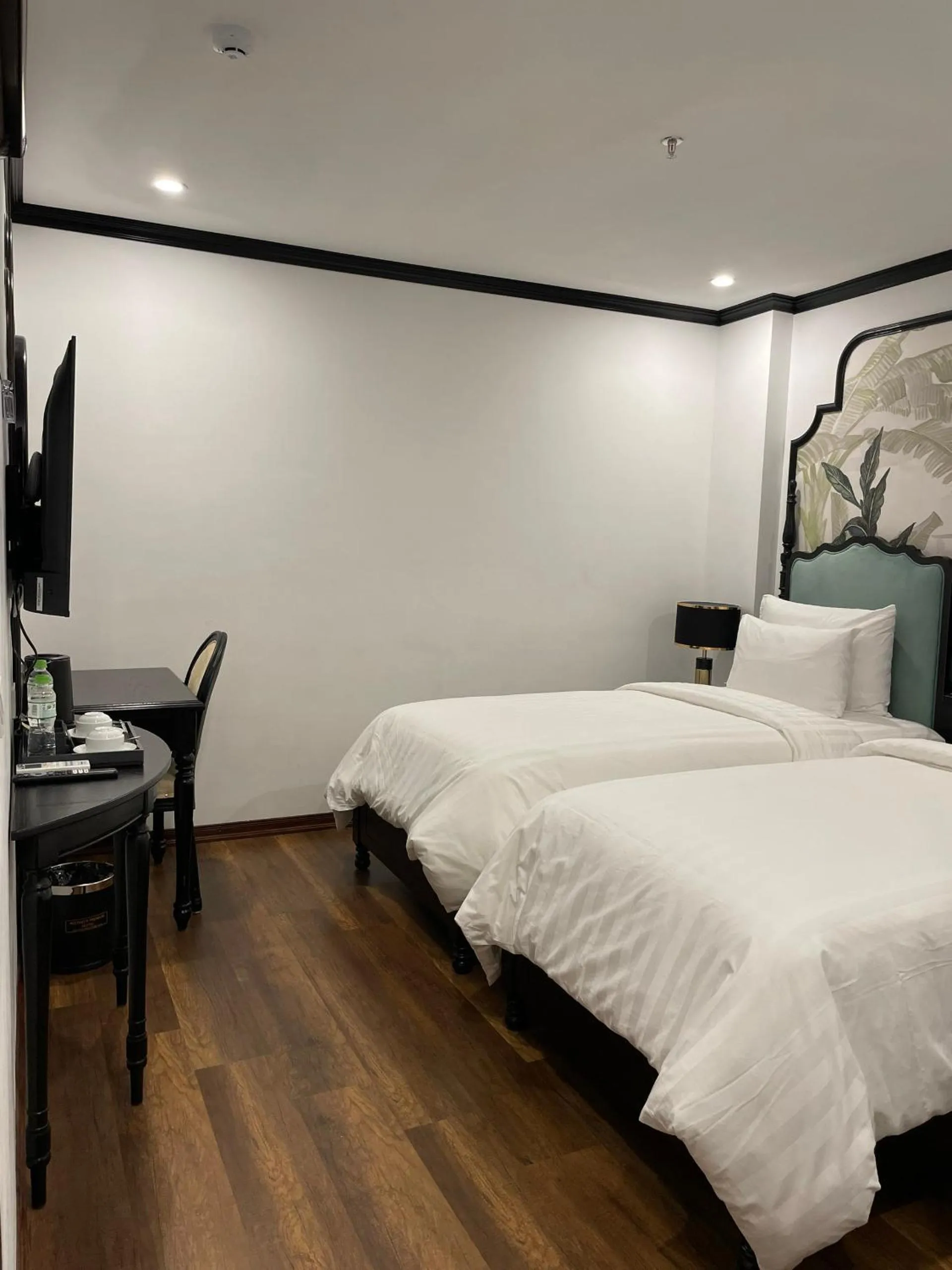 TV and multimedia, Bed in Aquarius Premium Hotel