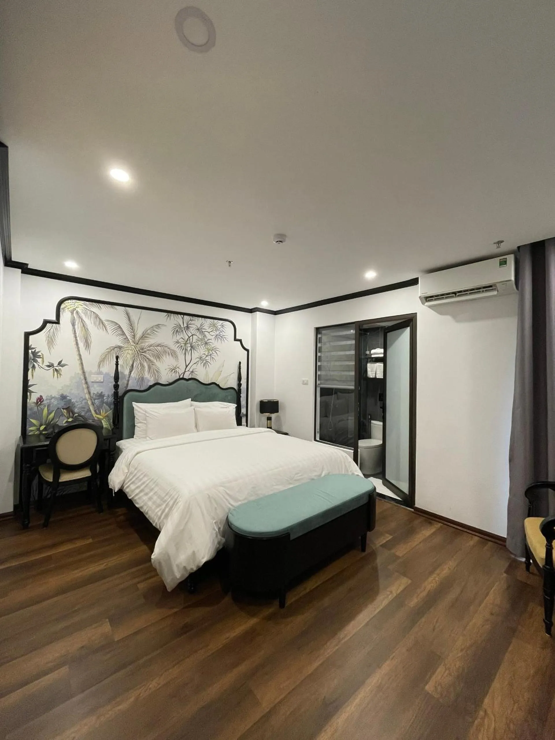 Bed in Aquarius Premium Hotel