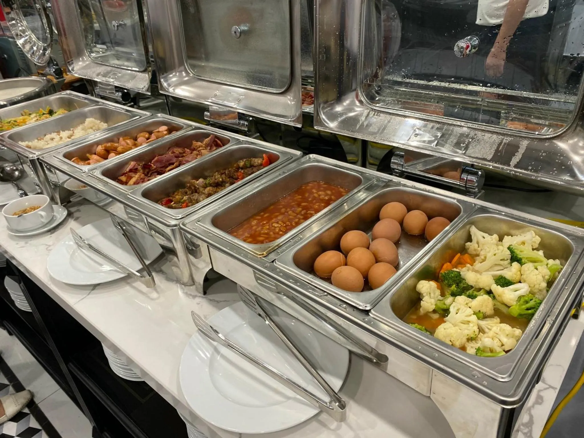 Buffet breakfast in Aquarius Premium Hotel