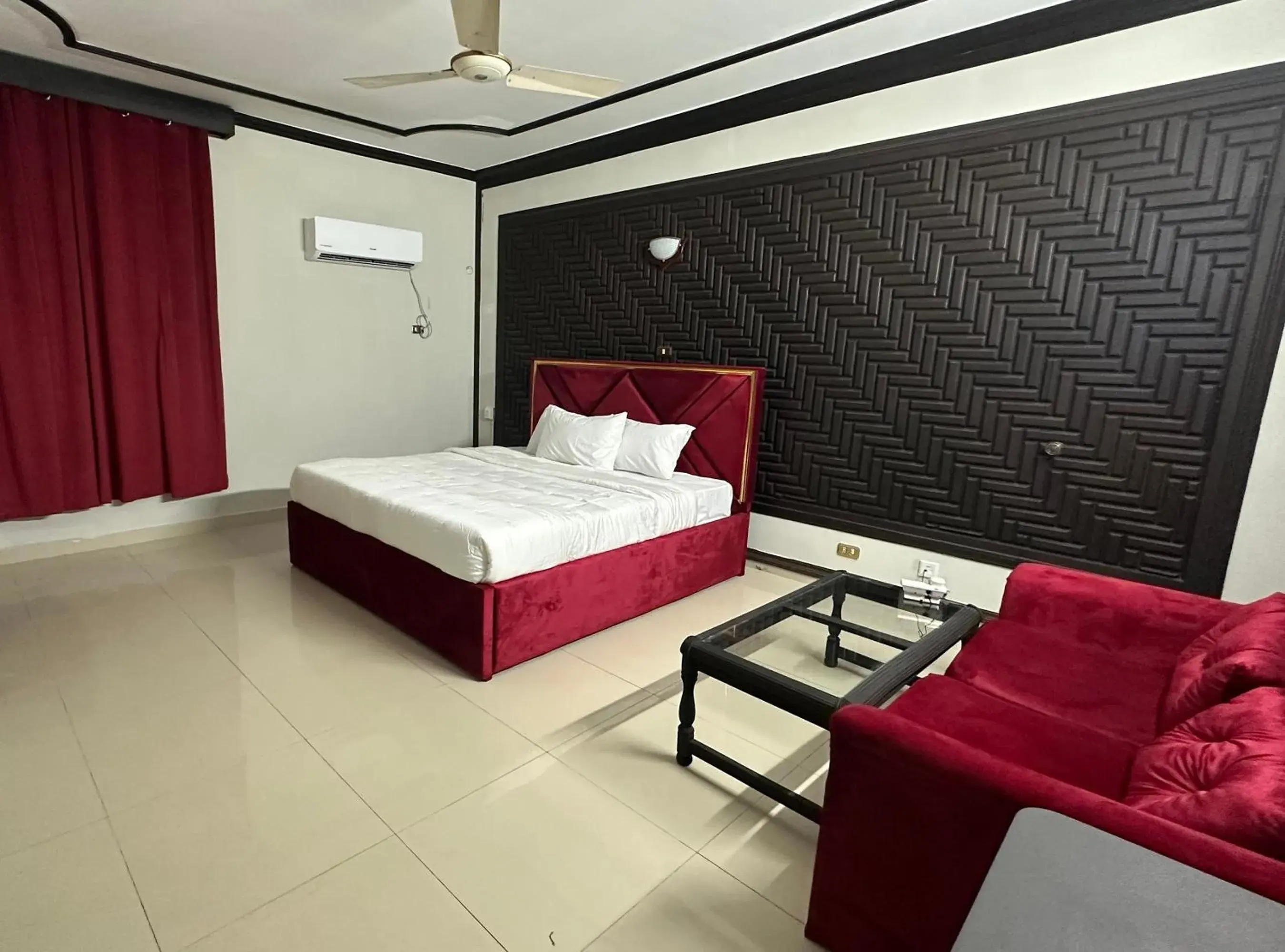Bedroom, Bed in Aleph Islamabad Guest House Bedroom, Bed in Aleph Islamabad Guest House