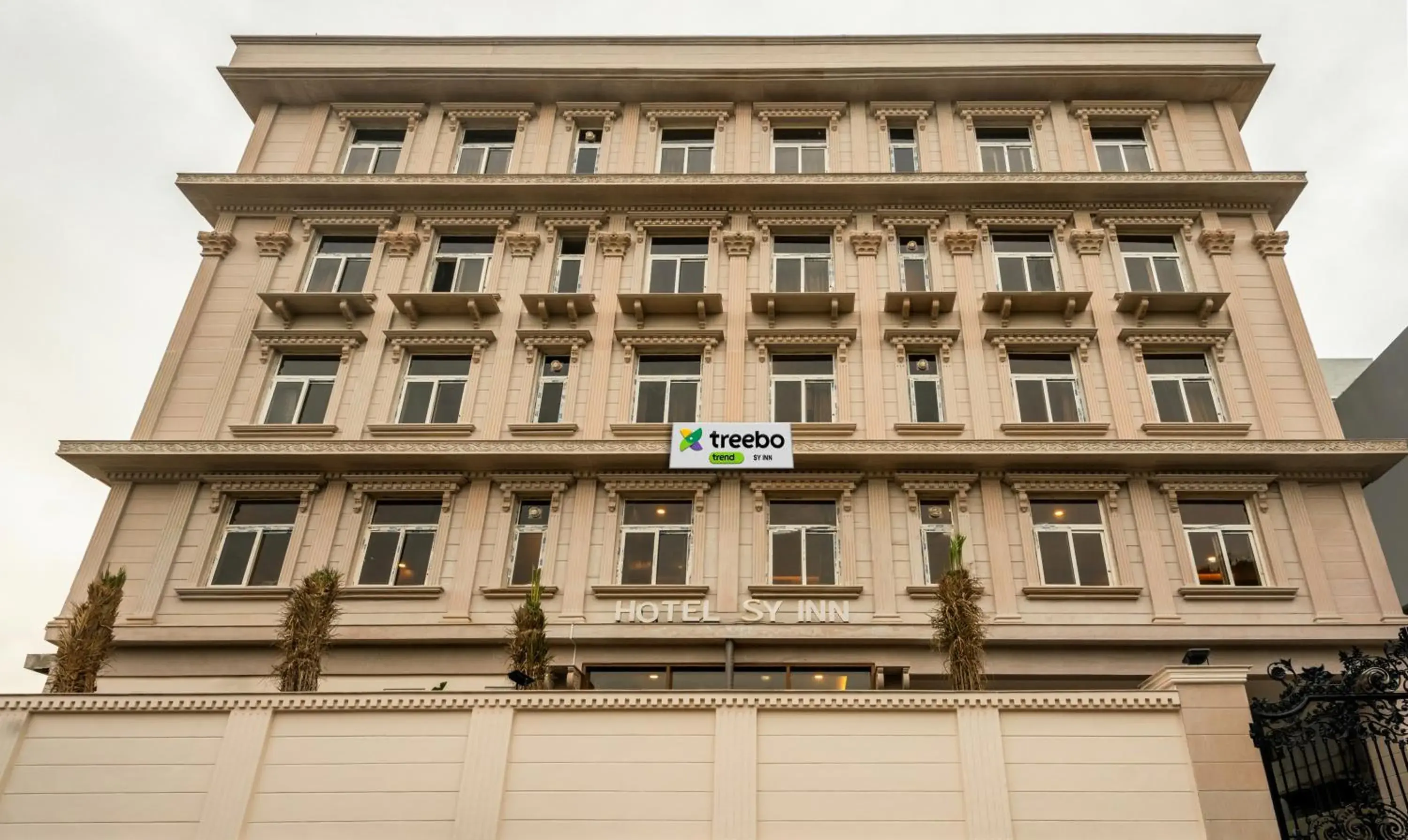 Facade/entrance in Treebo SY Inn, Gachibowli DLF Facade/entrance in Treebo SY Inn, Gachibowli DLF