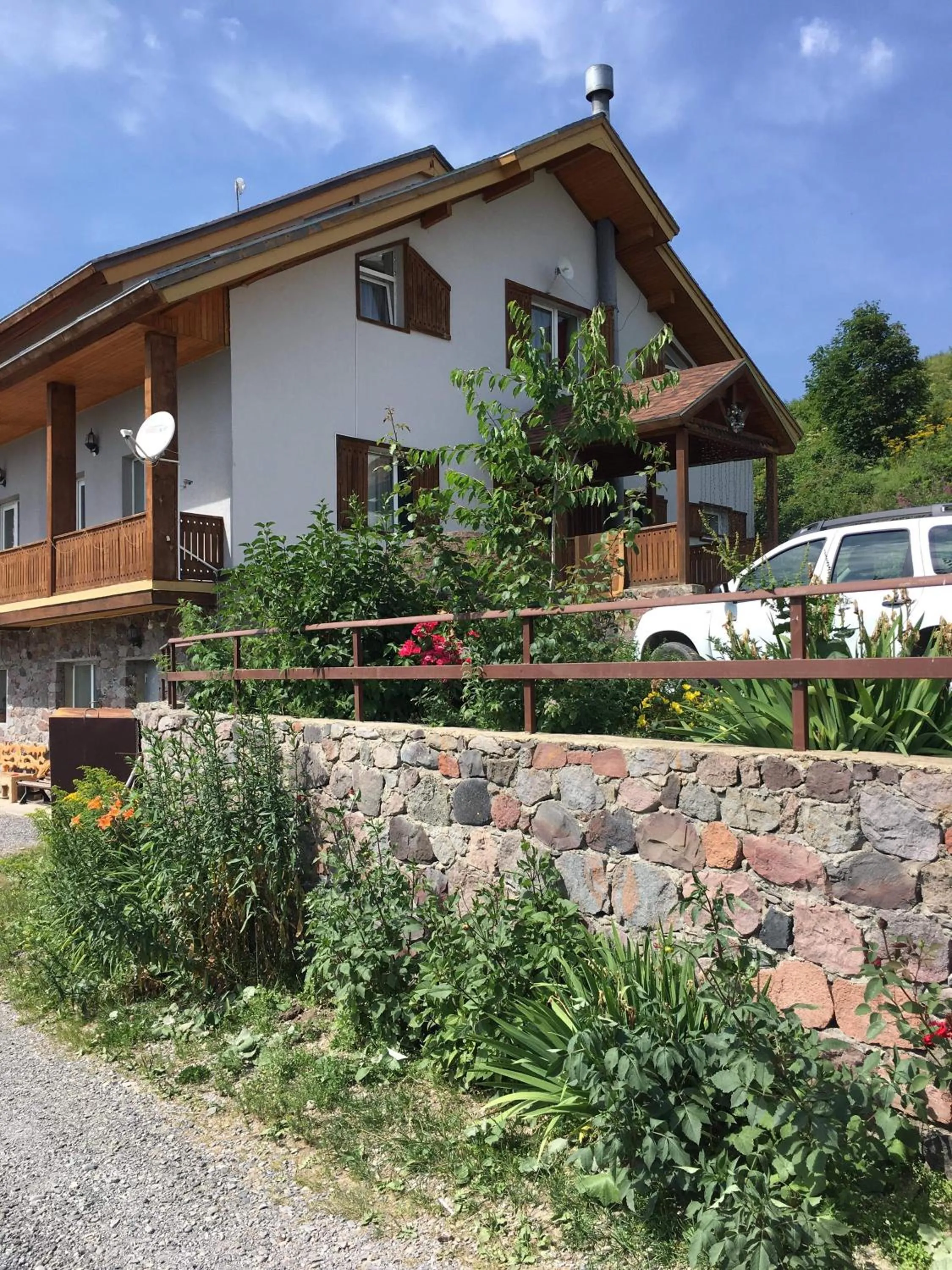 Property building in Gagieti