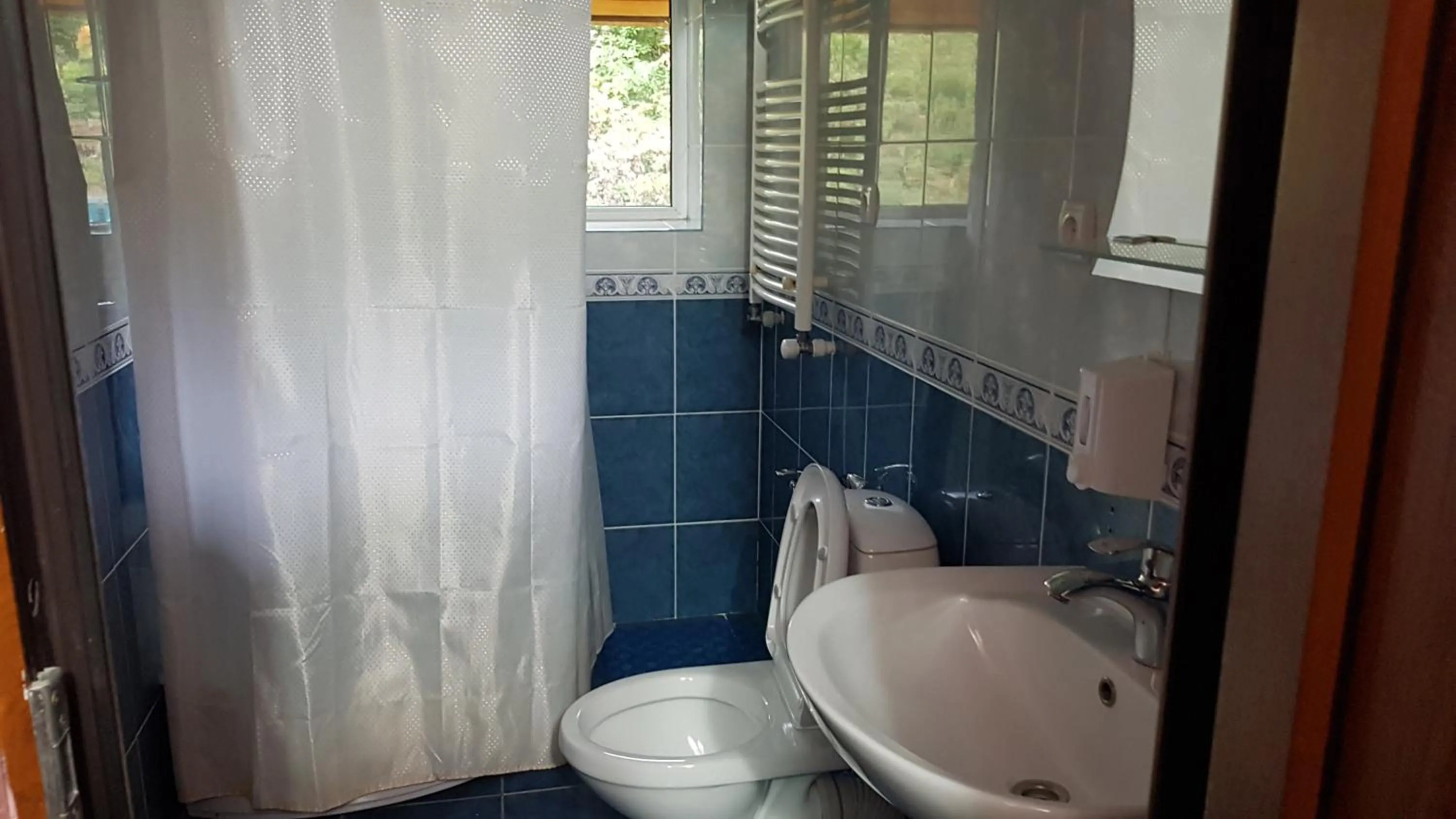 Shower in Gagieti