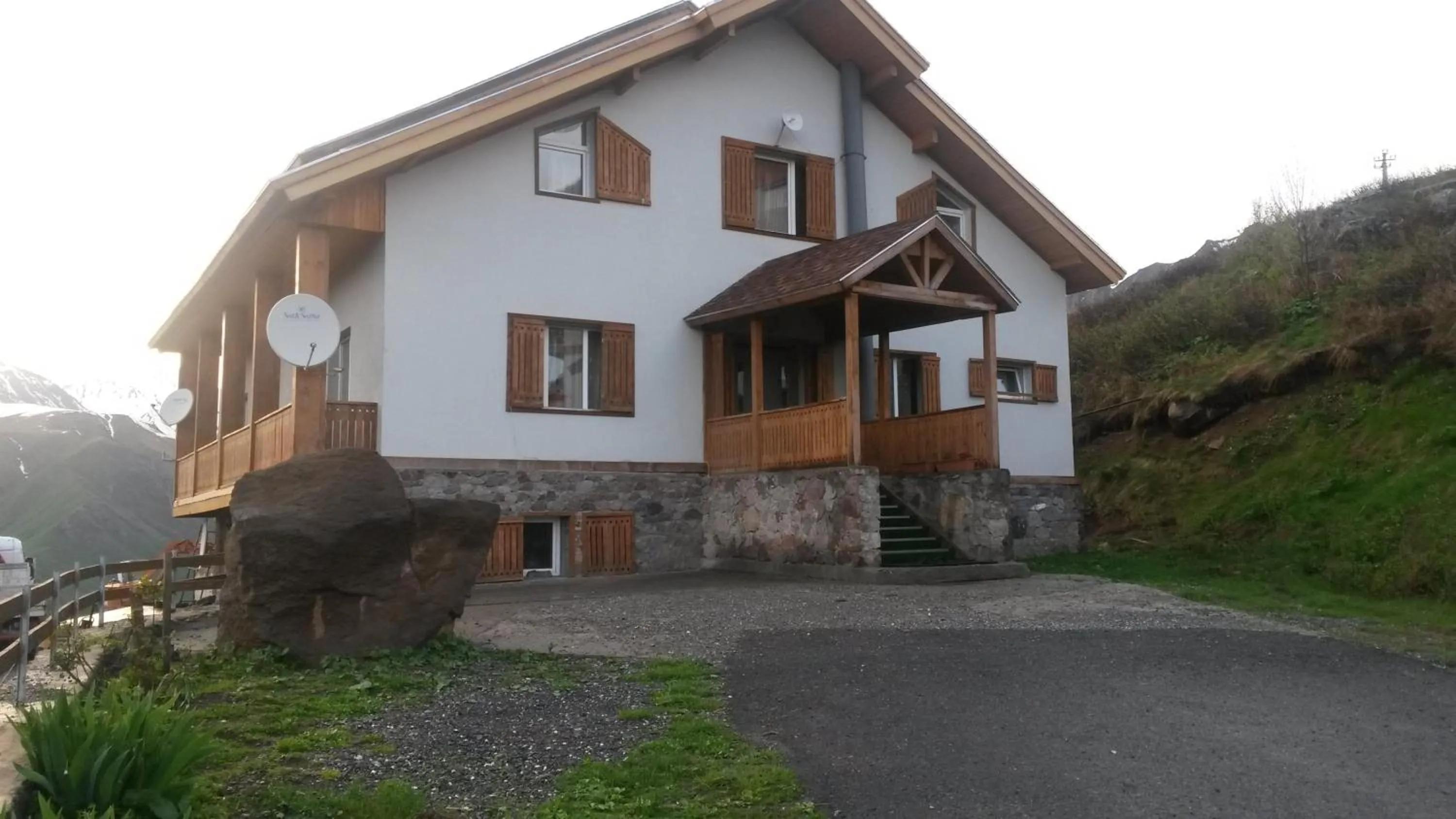 Facade/entrance in Gagieti