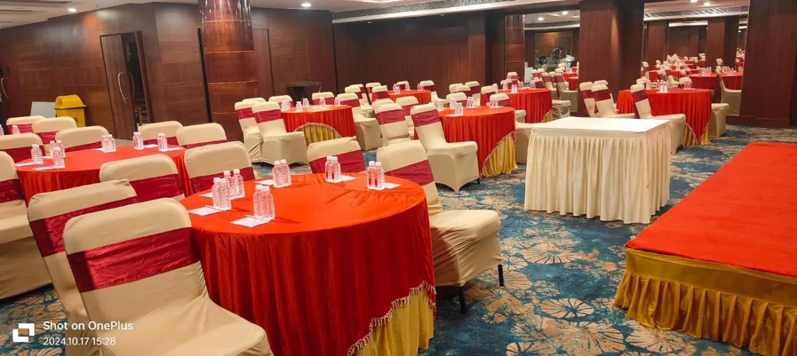 Banquet/Function facilities in Bizz The Hotel