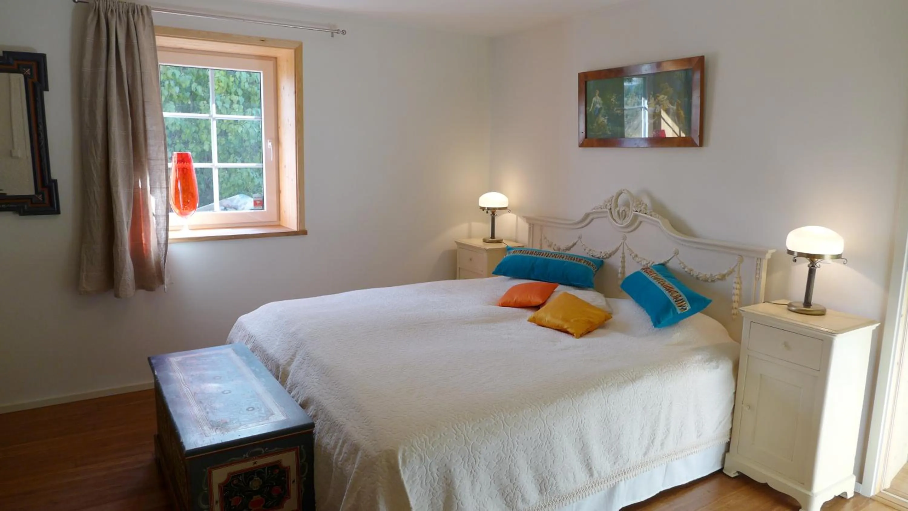 Bedroom, Bed in Lilla Trulla Gårdshotell - Feels like home