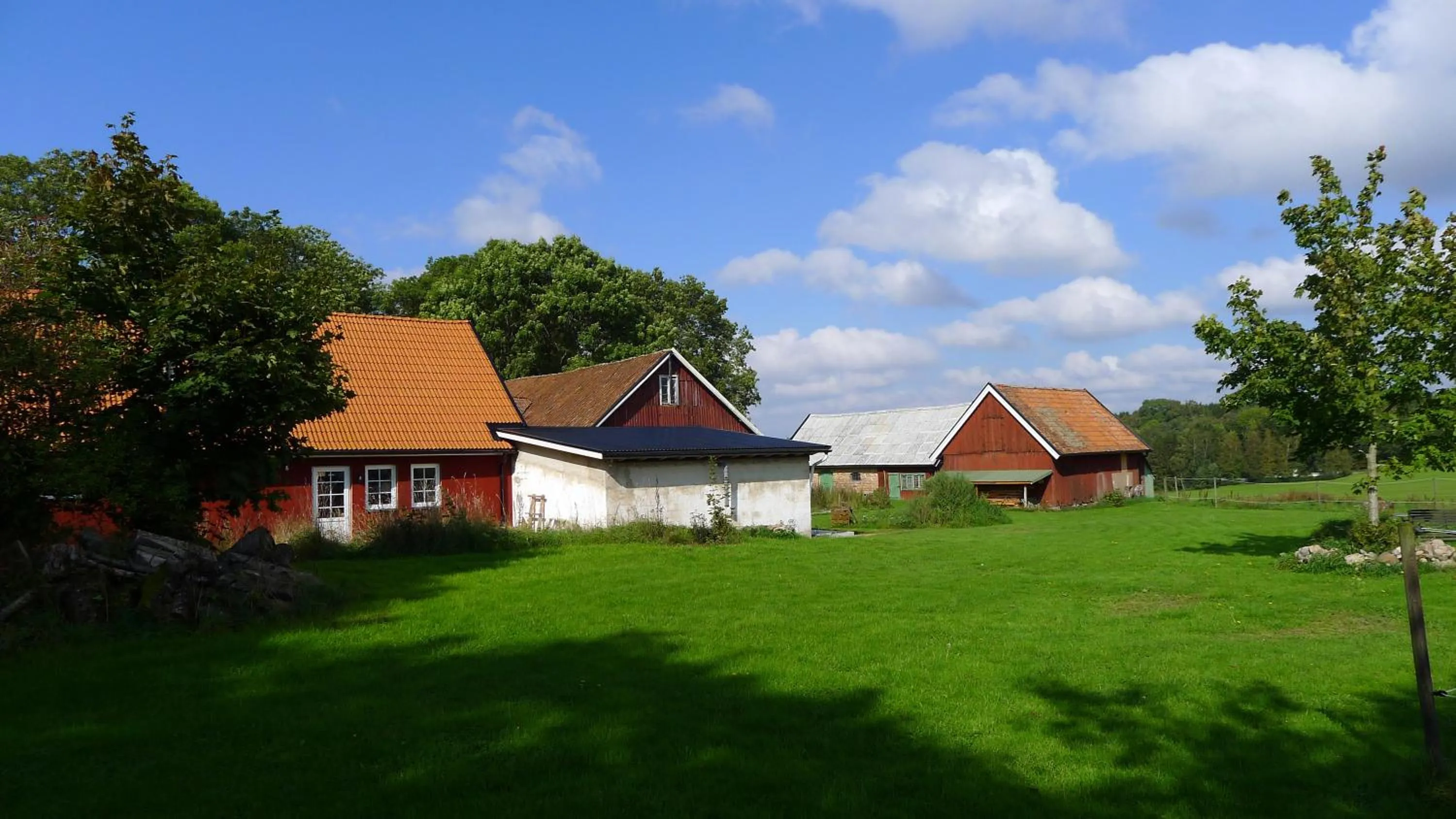 Garden in Lilla Trulla Gårdshotell - Feels like home