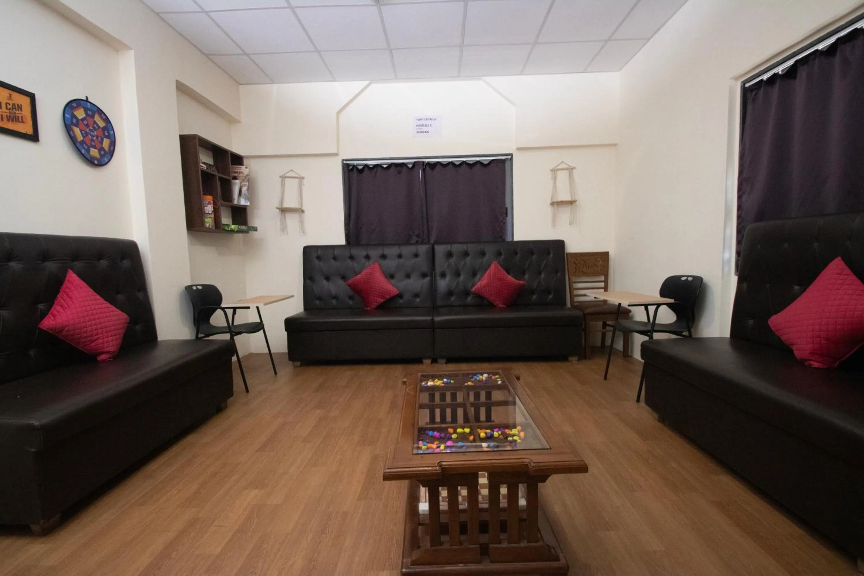 Communal lounge/ TV room in Hostells