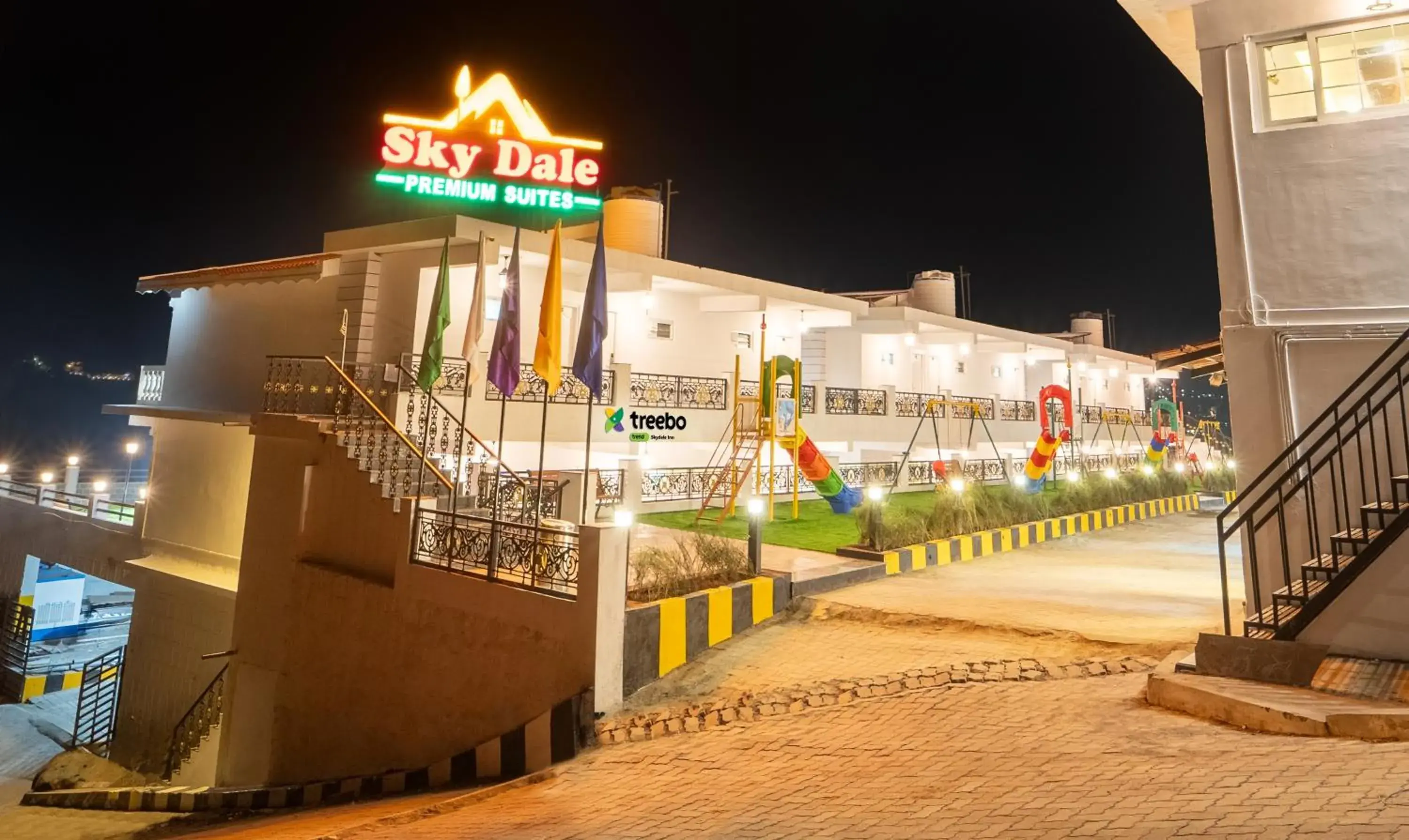 Facade/entrance in Treebo Skydale Premium Suites, 1500 Mtrs From Ooty Lake Facade/entrance in Treebo Skydale Premium Suites, 1500 Mtrs From Ooty Lake