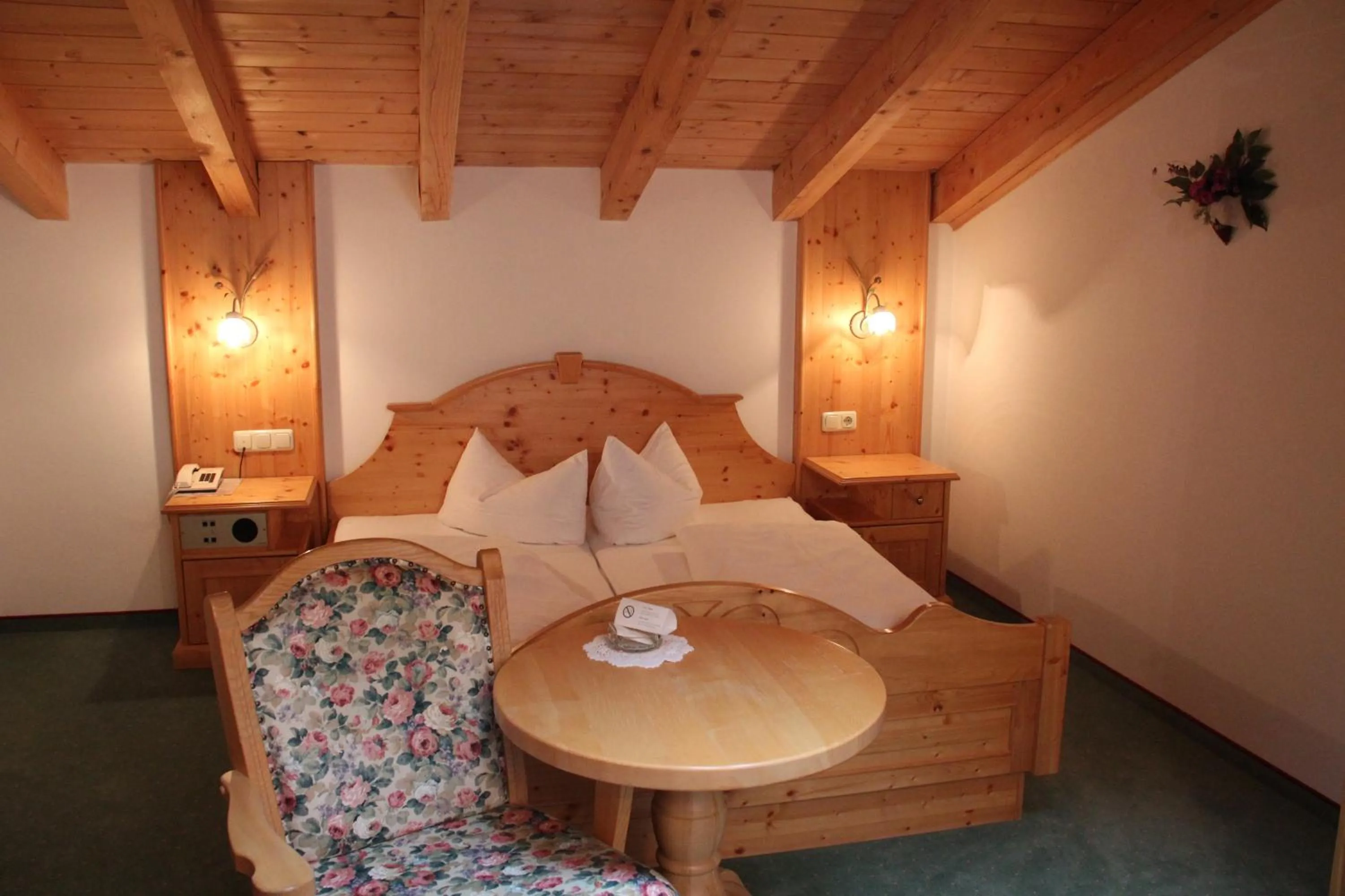 Bedroom, Bed in Panorama-Hotel Winklerhof
