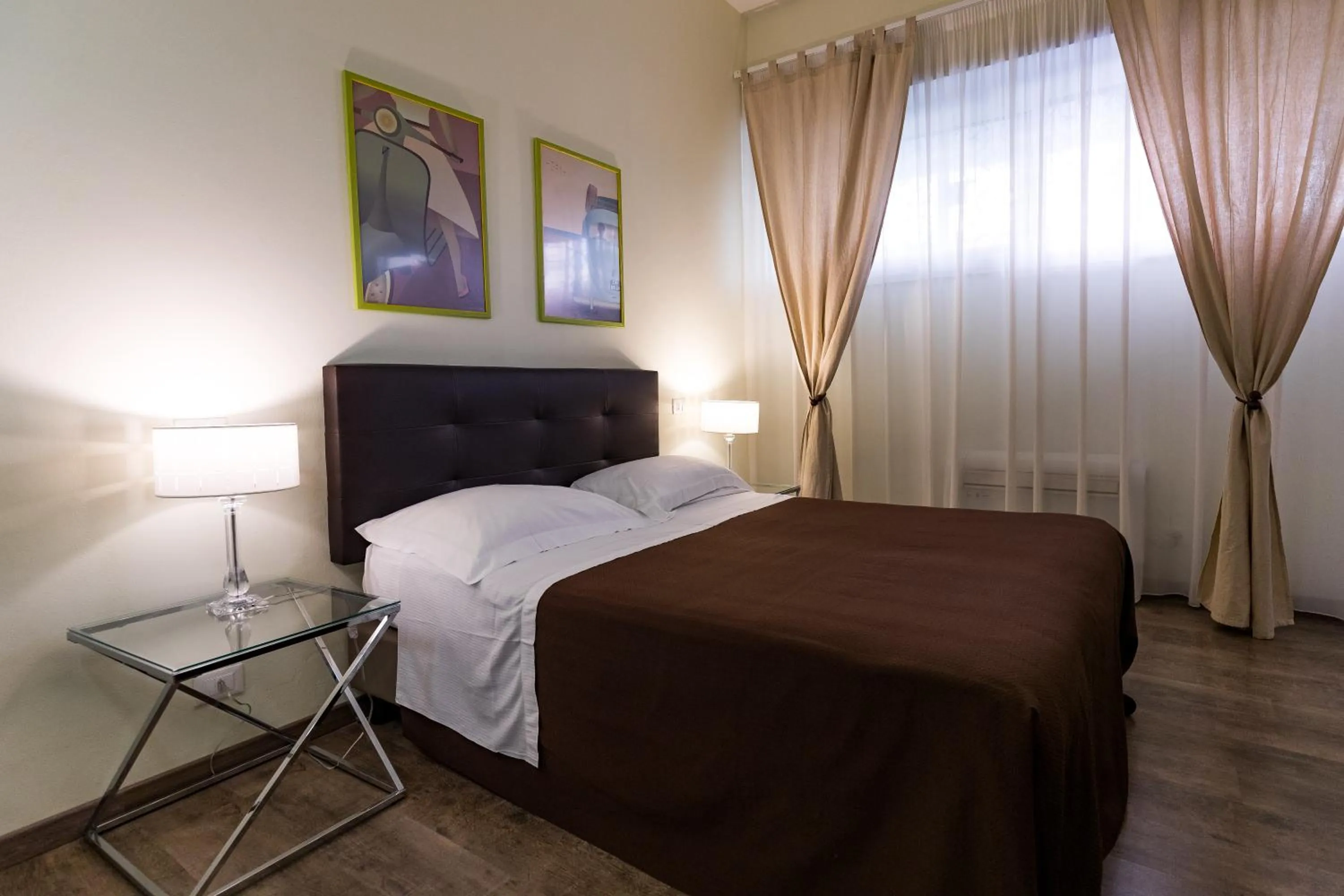 Photo of the whole room, Bed in B&B Residenza Gregorio VII