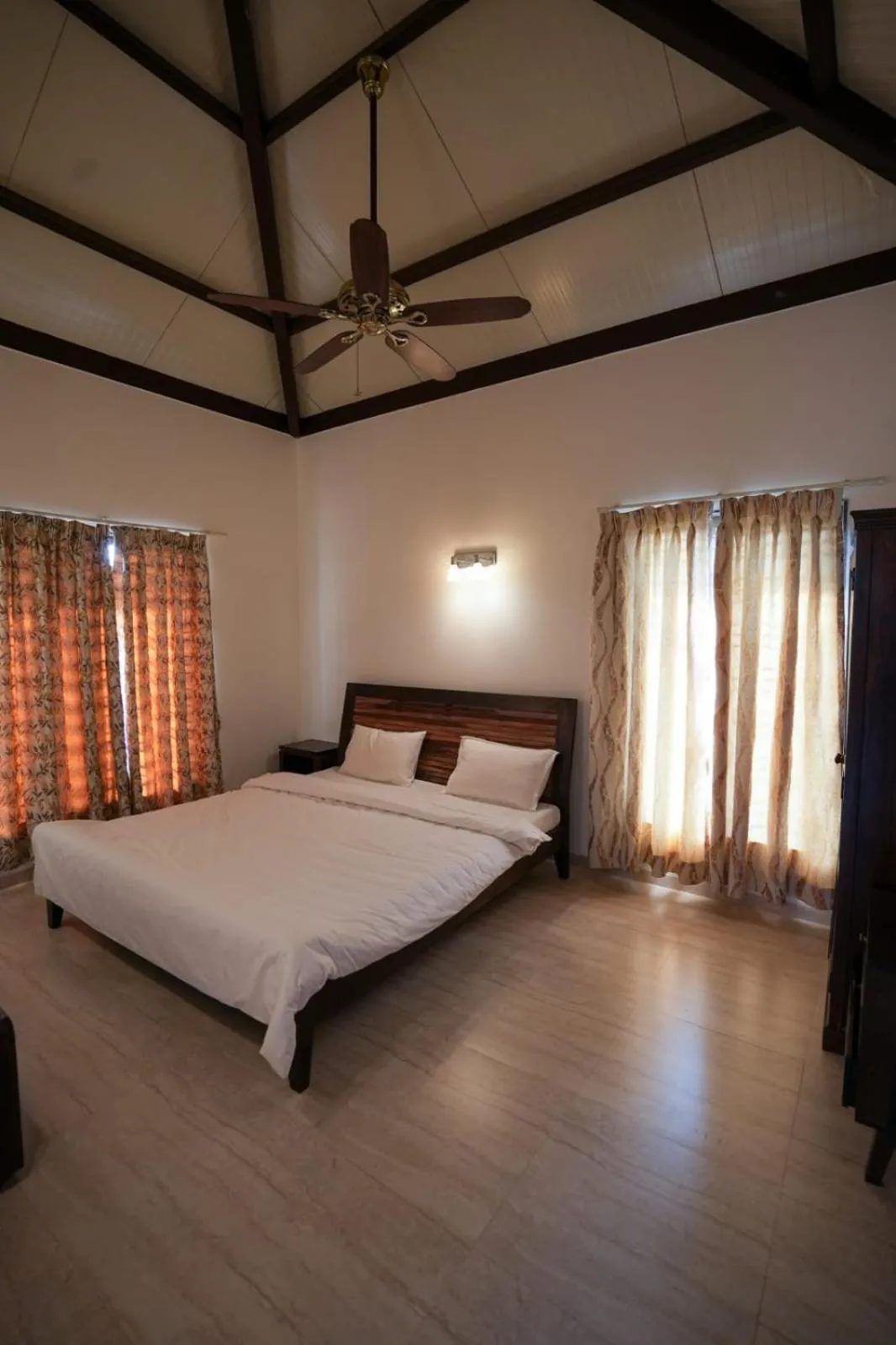 Bed in E&G Green Courts Resort at Koroli Hill Station
