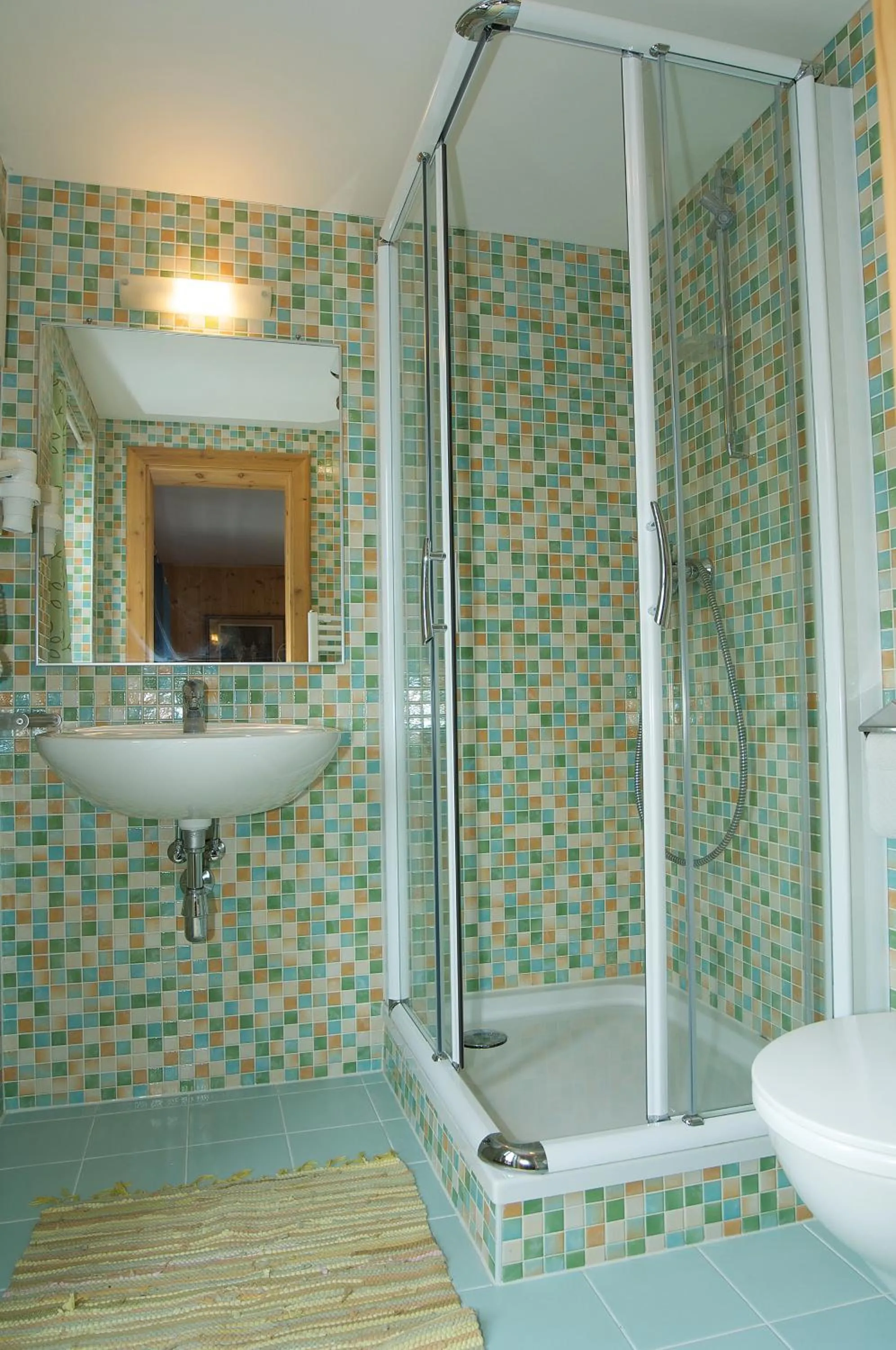 Bathroom in Alpengasthof Paletti