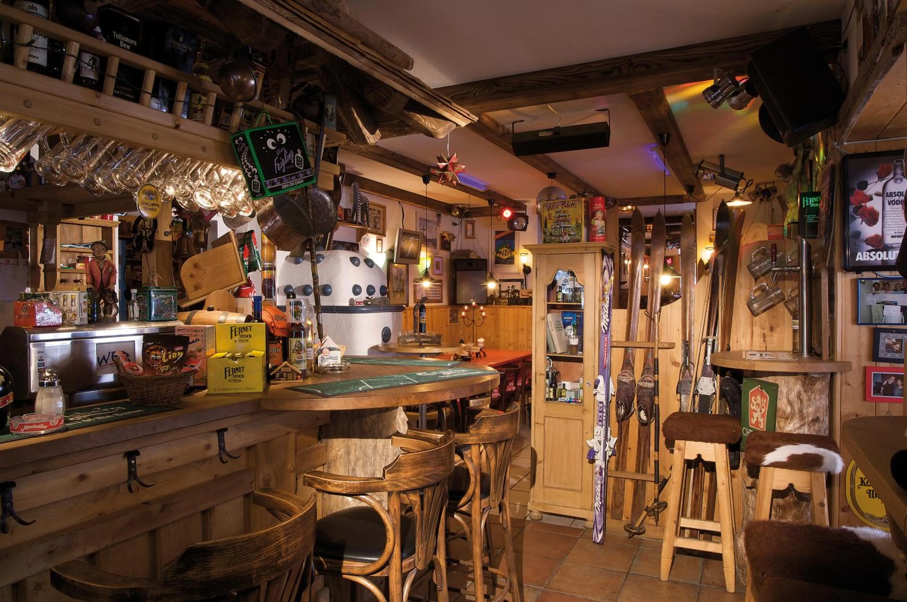 Lounge or bar in Alpengasthof Paletti