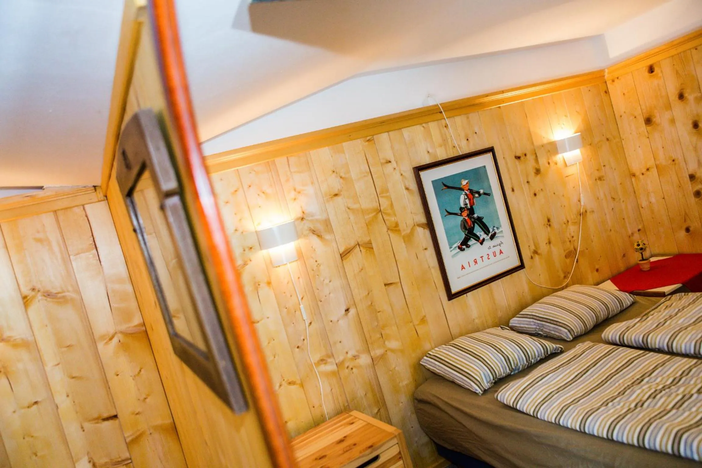 Decorative detail, Bed in Alpengasthof Paletti