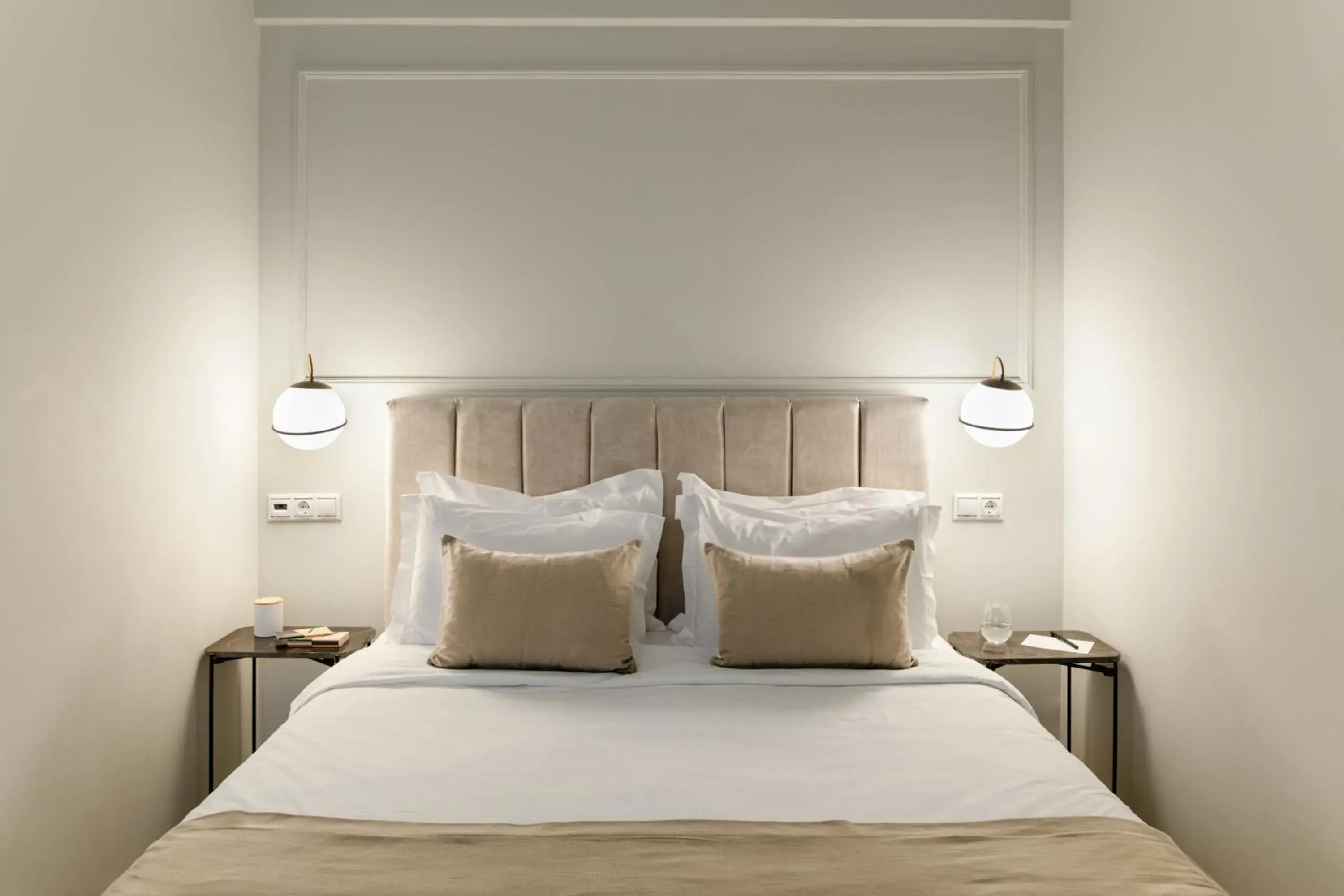 Superior Double Room in ASTIKON Xenofontos Suites Superior Double Room in ASTIKON Xenofontos Suites